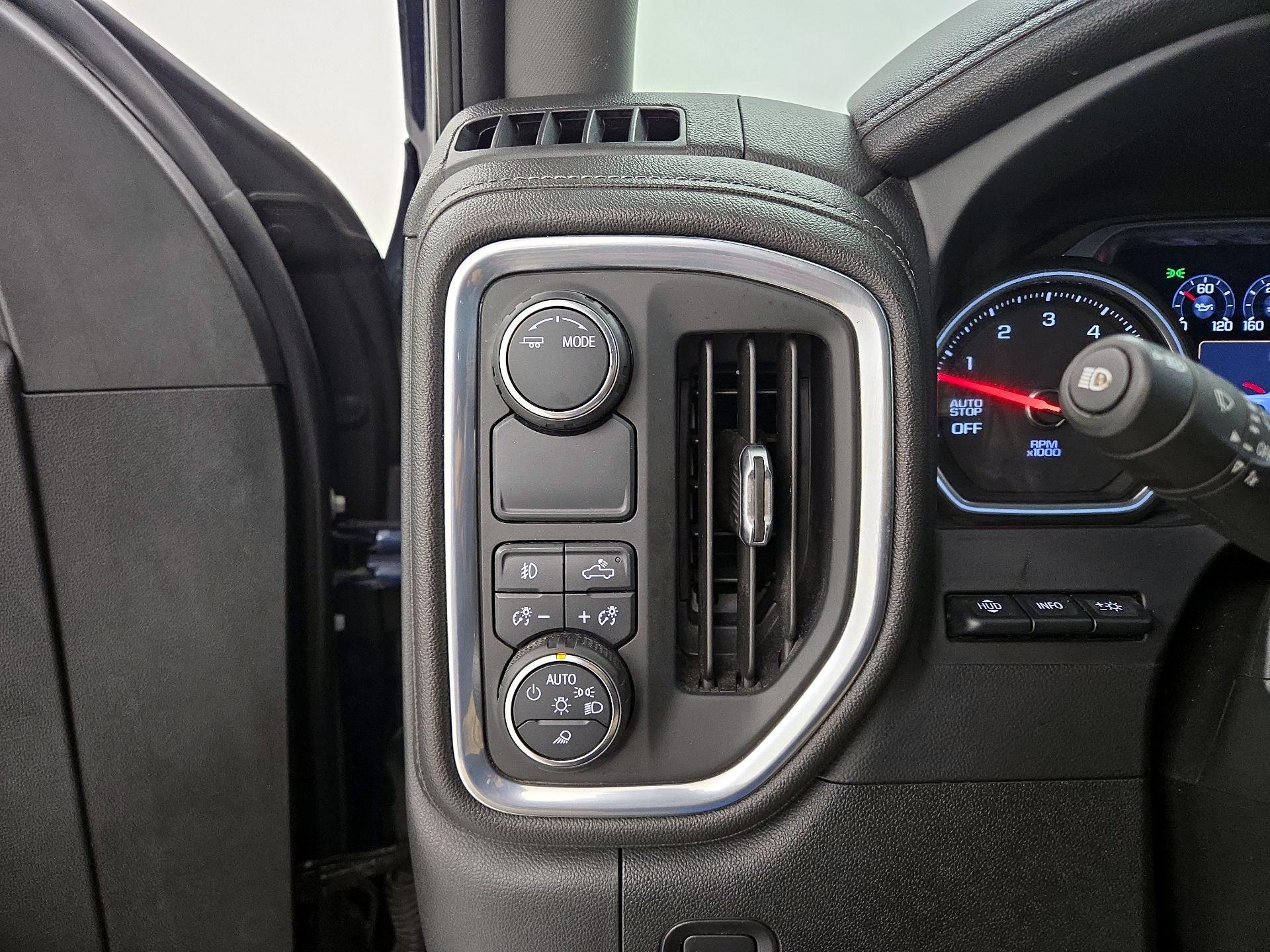 Thumbnail: 2021 Chevrolet Silverado 1500 - 13
