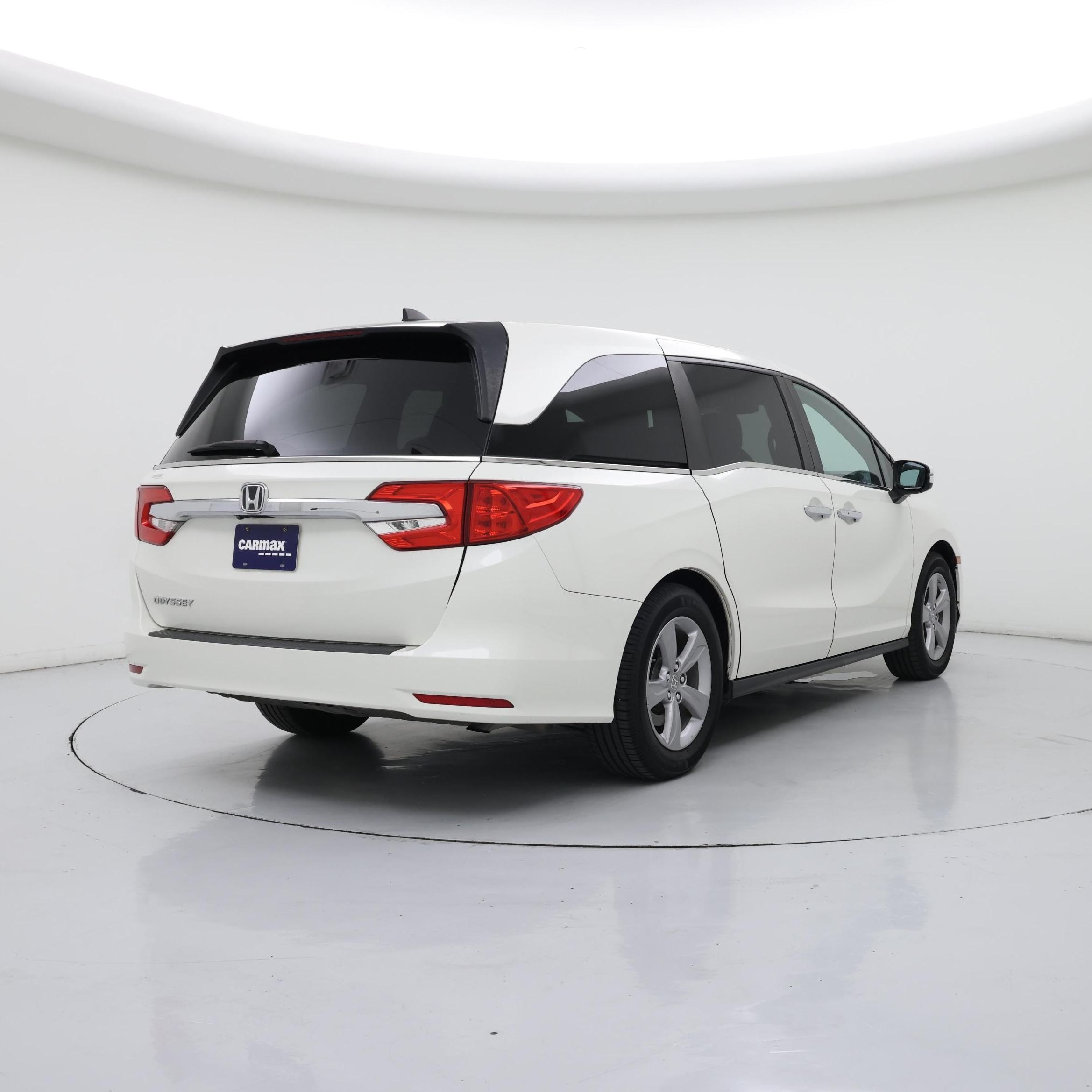 Thumbnail: 2019 Honda Odyssey - 8