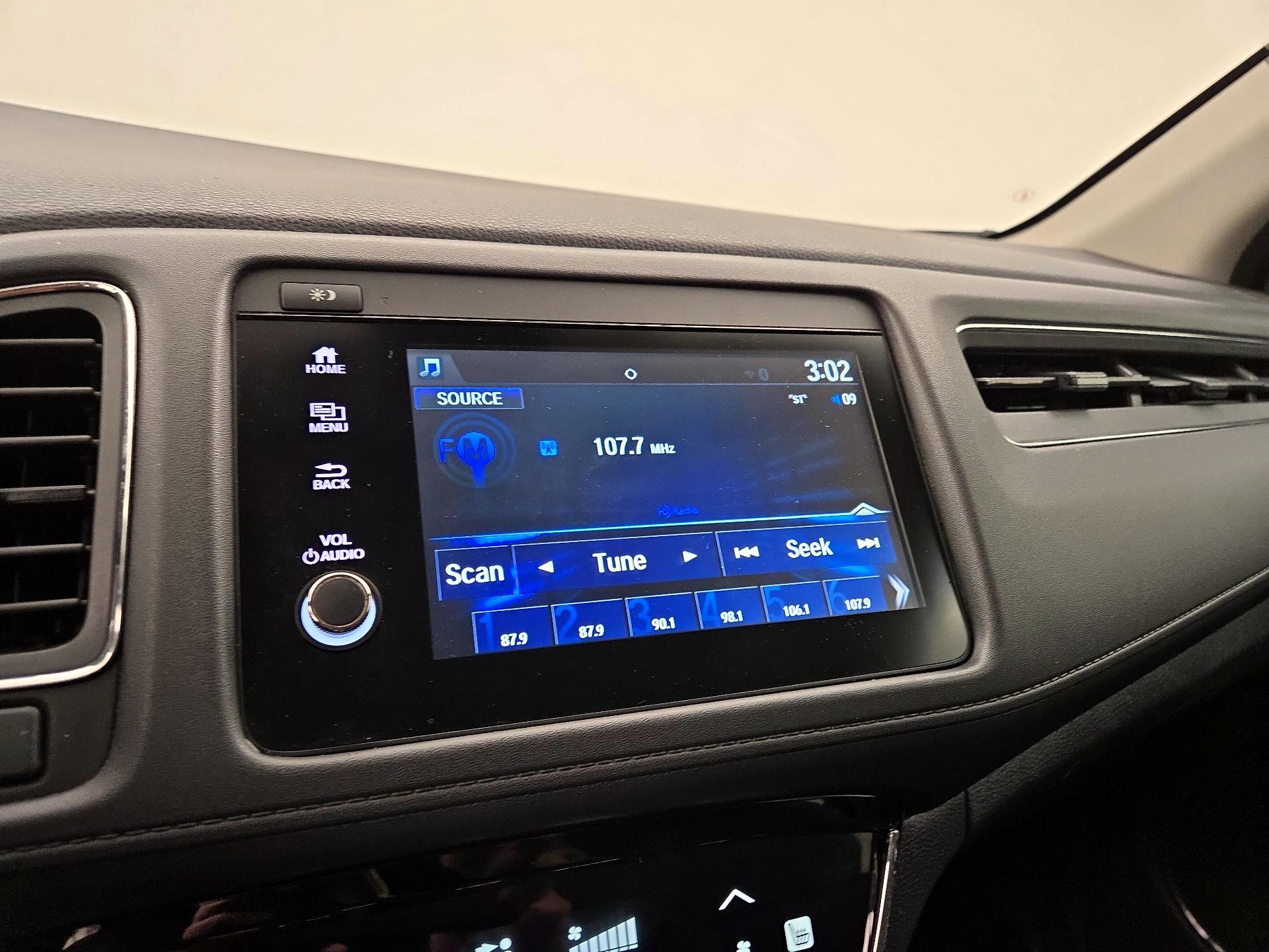 Thumbnail: 2019 Honda HR-V - 15