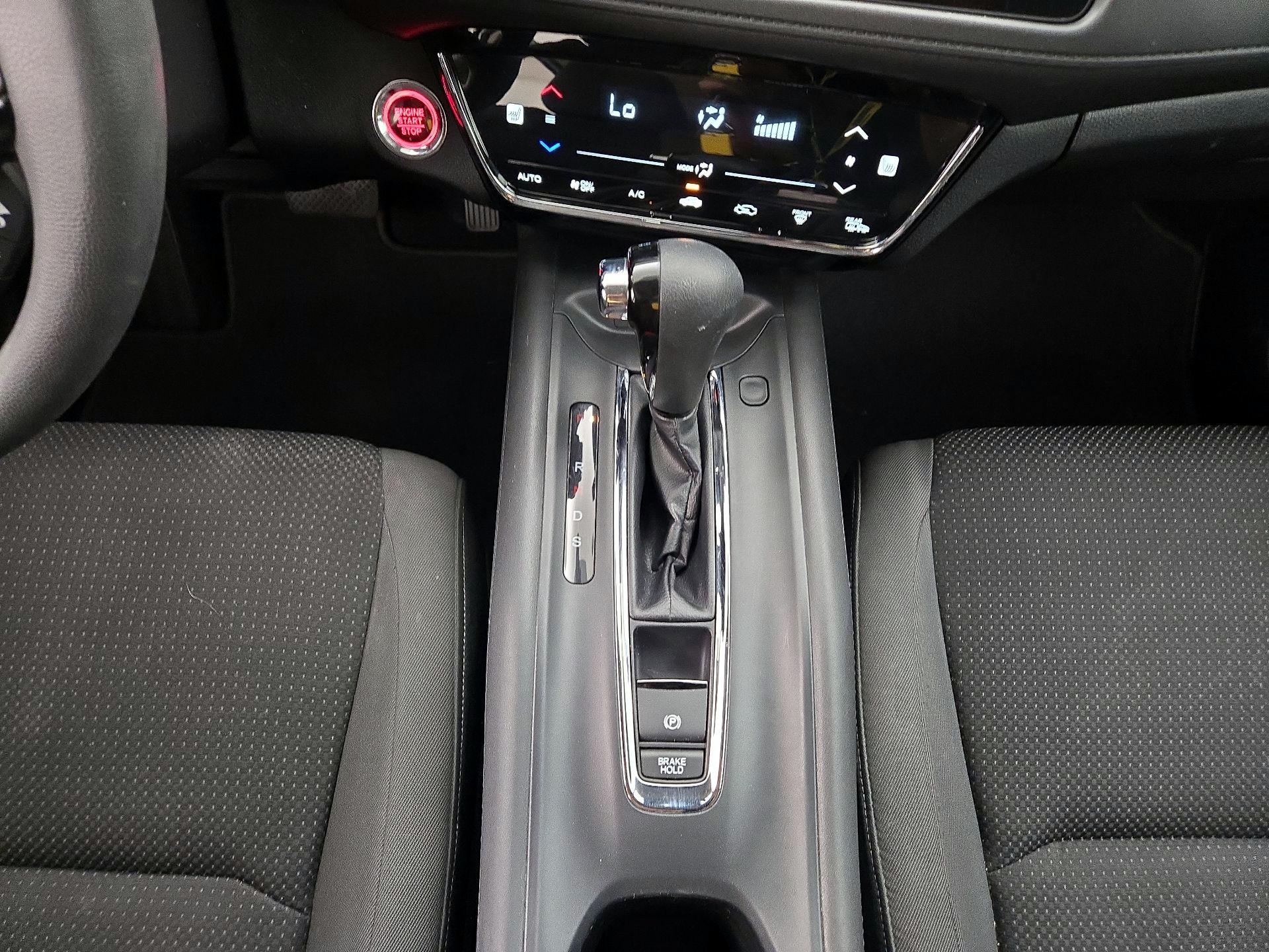 Thumbnail: 2019 Honda HR-V - 17
