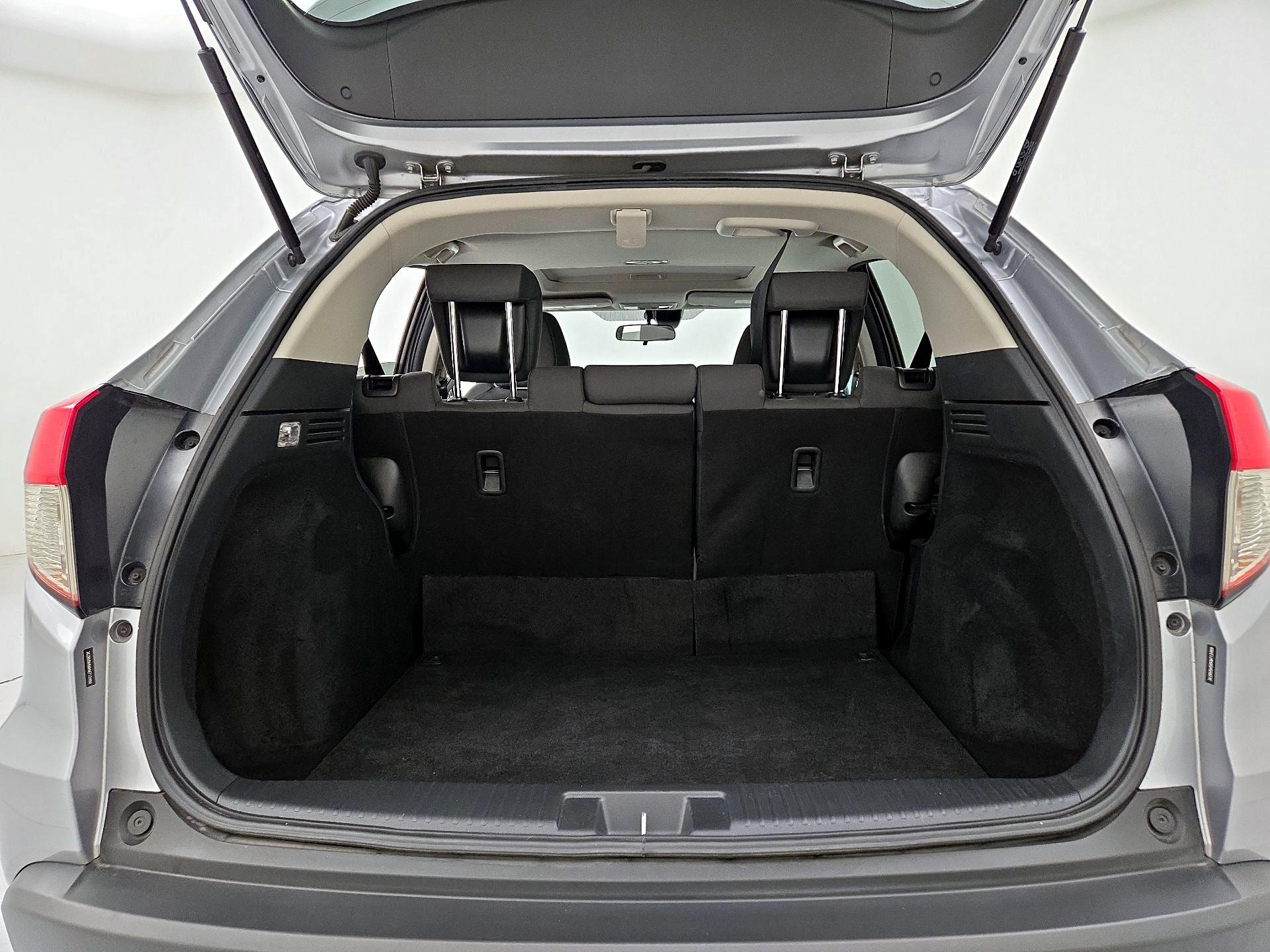 Thumbnail: 2019 Honda HR-V - 20