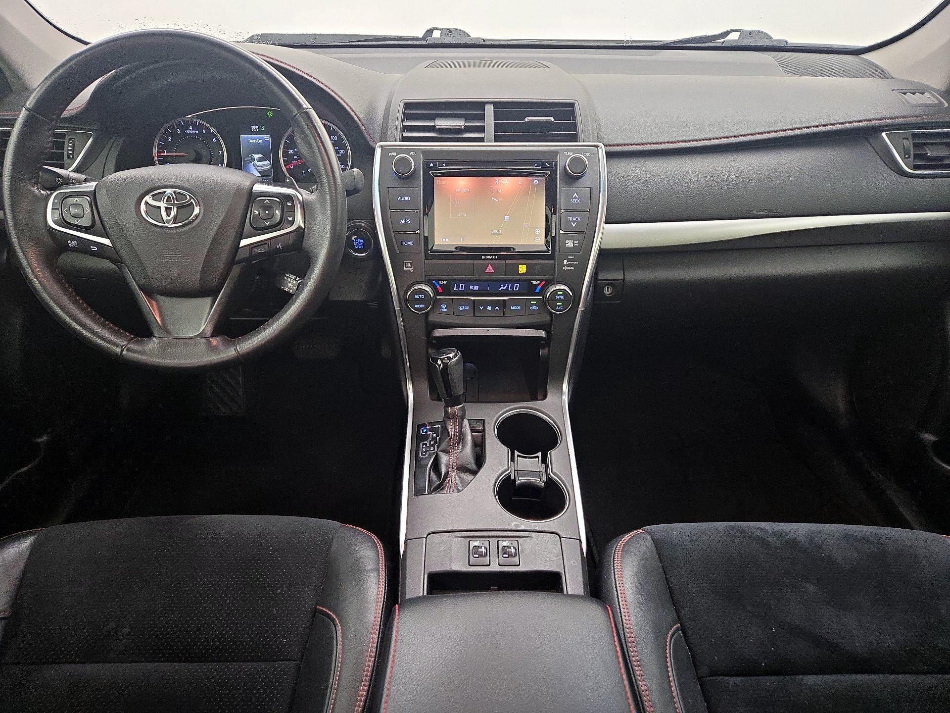 Thumbnail: 2017 Toyota Camry - 9