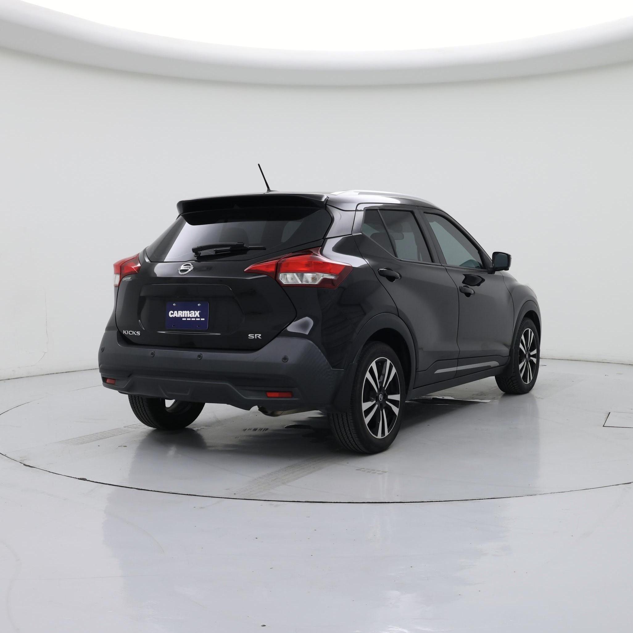 Thumbnail: 2020 Nissan Kicks - 8