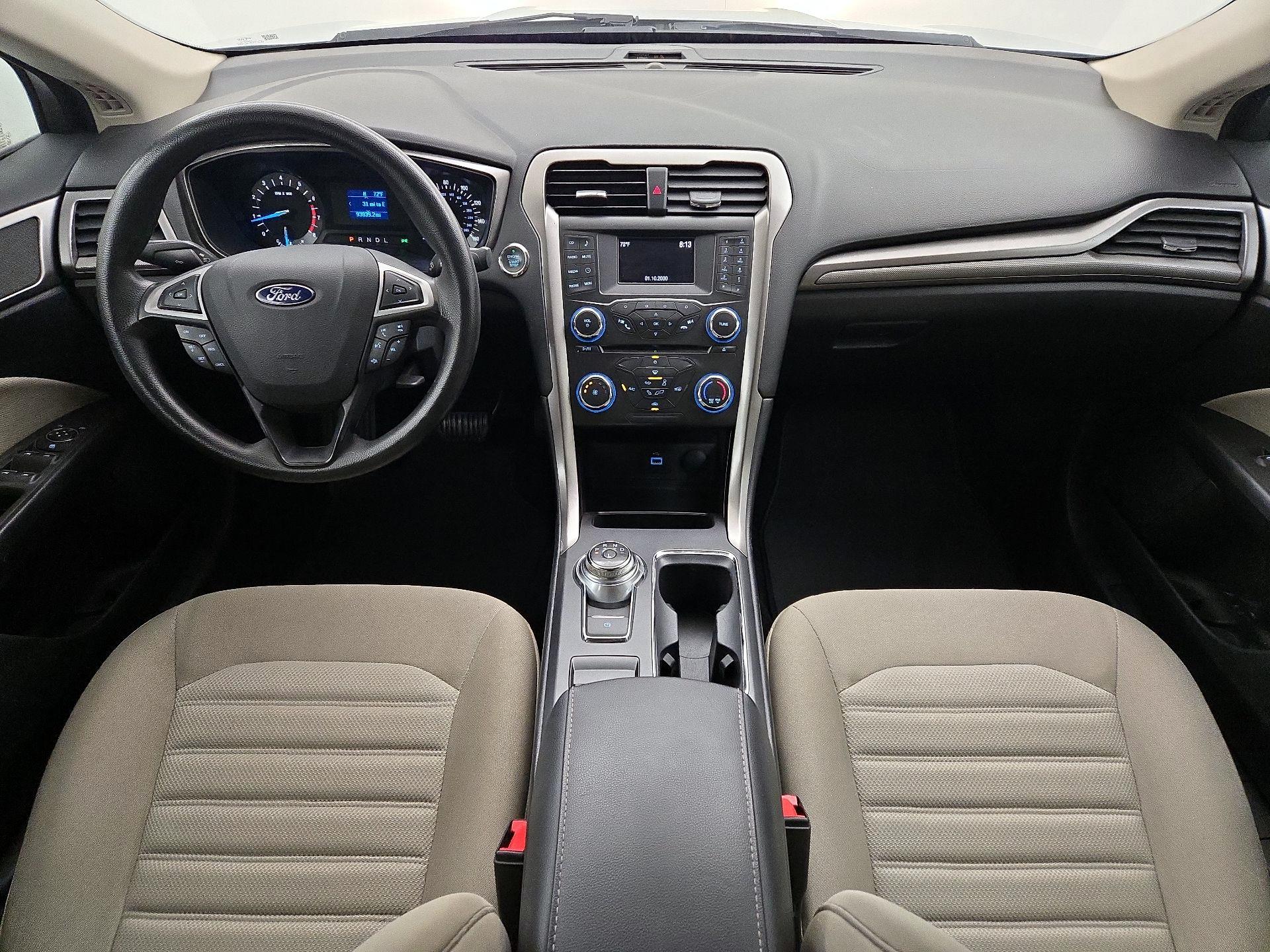 Thumbnail: 2017 Ford Fusion - 9