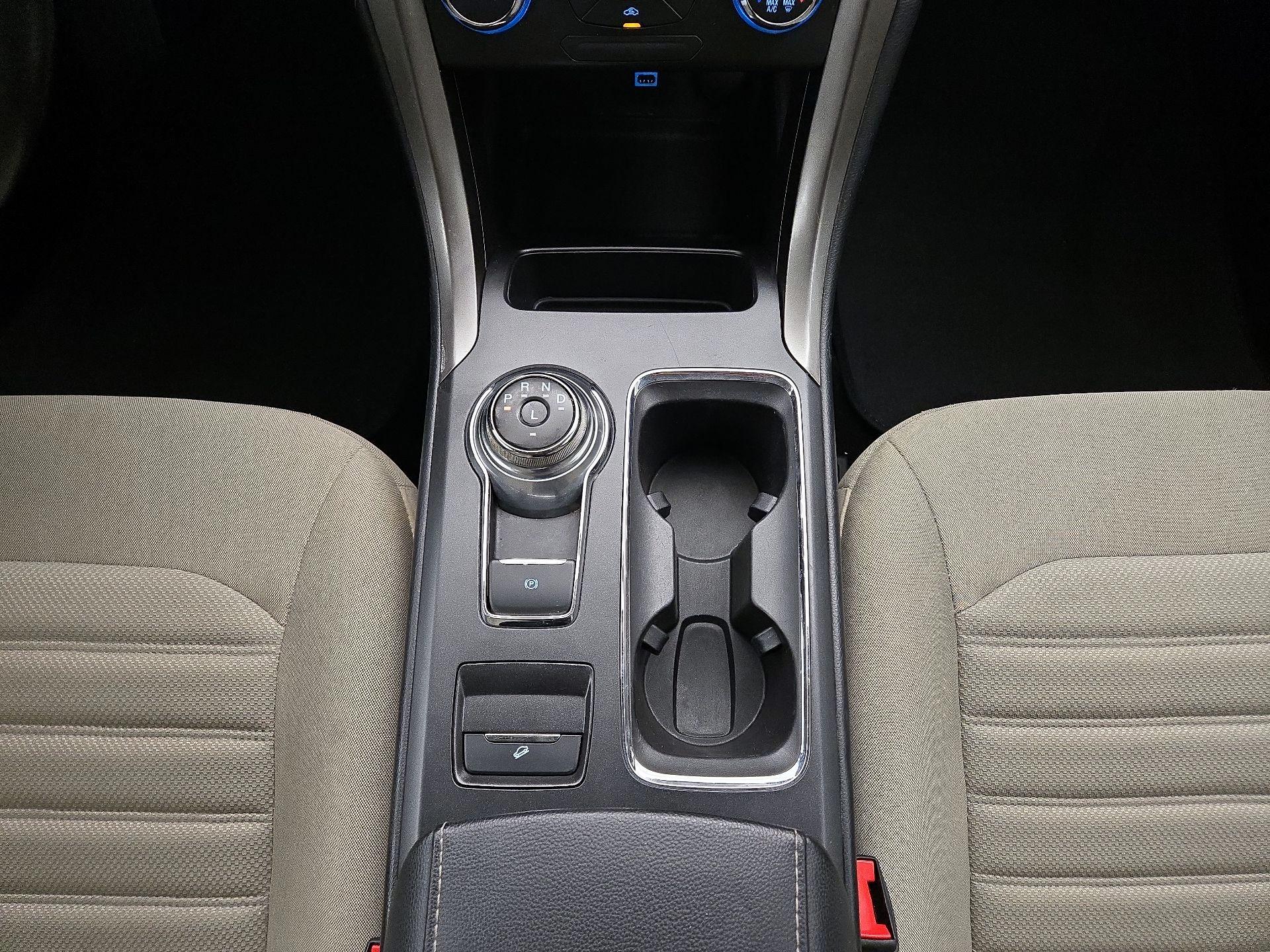 Thumbnail: 2017 Ford Fusion - 17