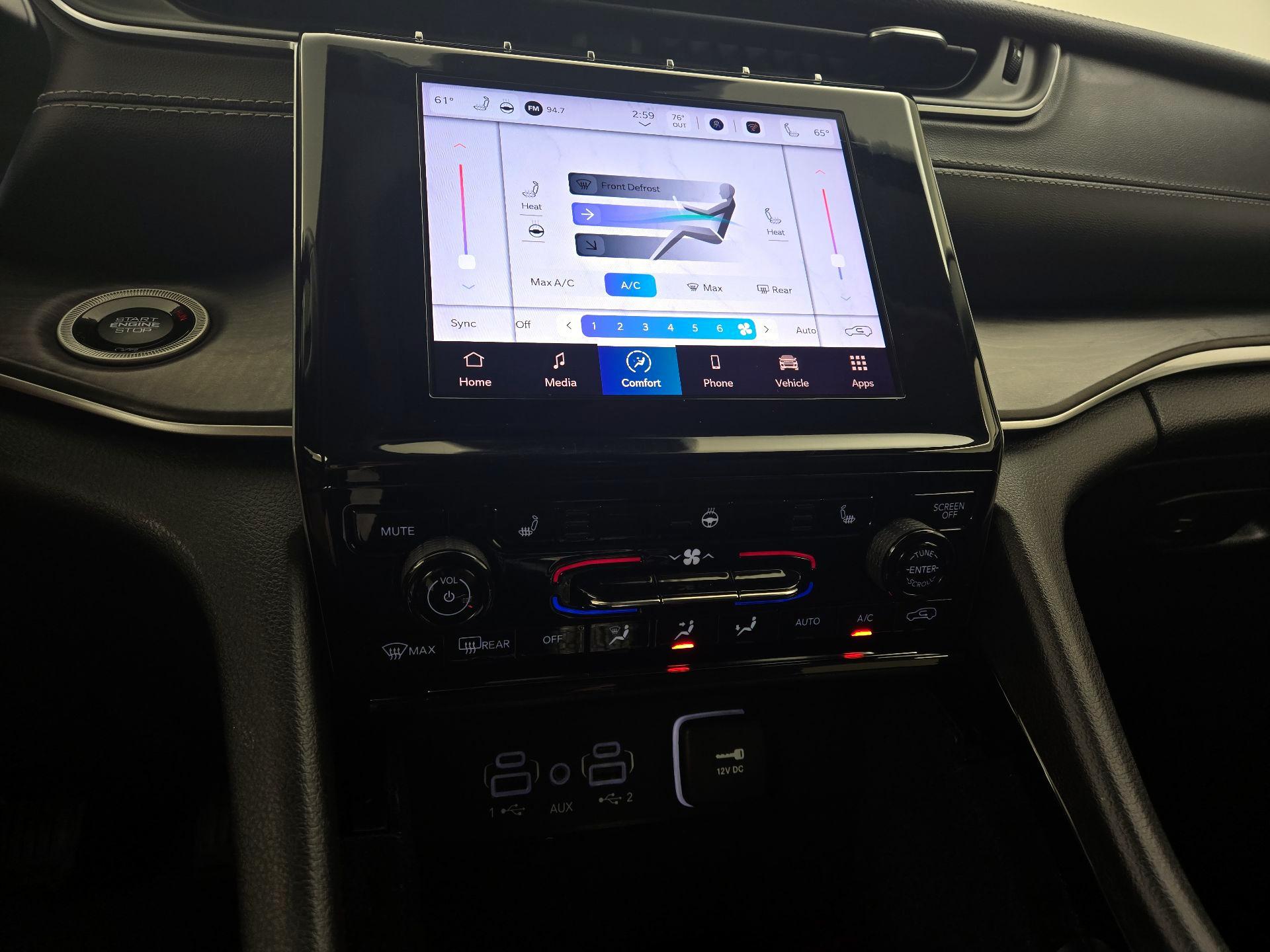 Thumbnail: 2022 Jeep Grand Cherokee - 16