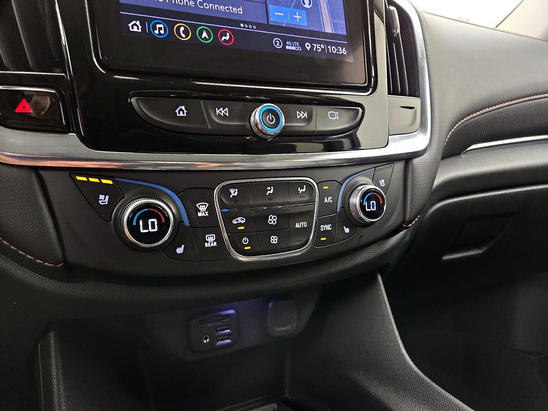 Thumbnail: 2021 Chevrolet Traverse - 17