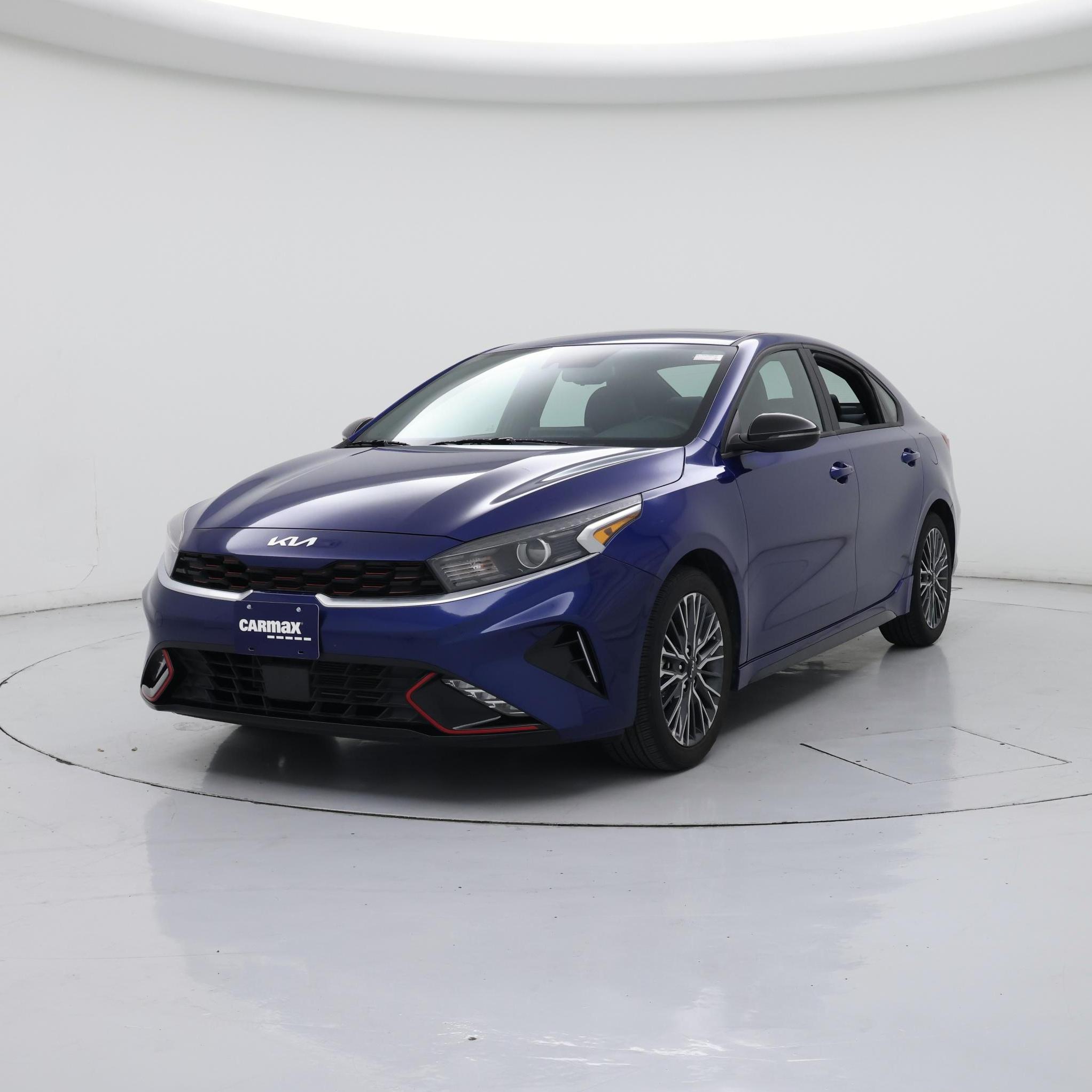 Thumbnail: 2024 Kia Forte - 4