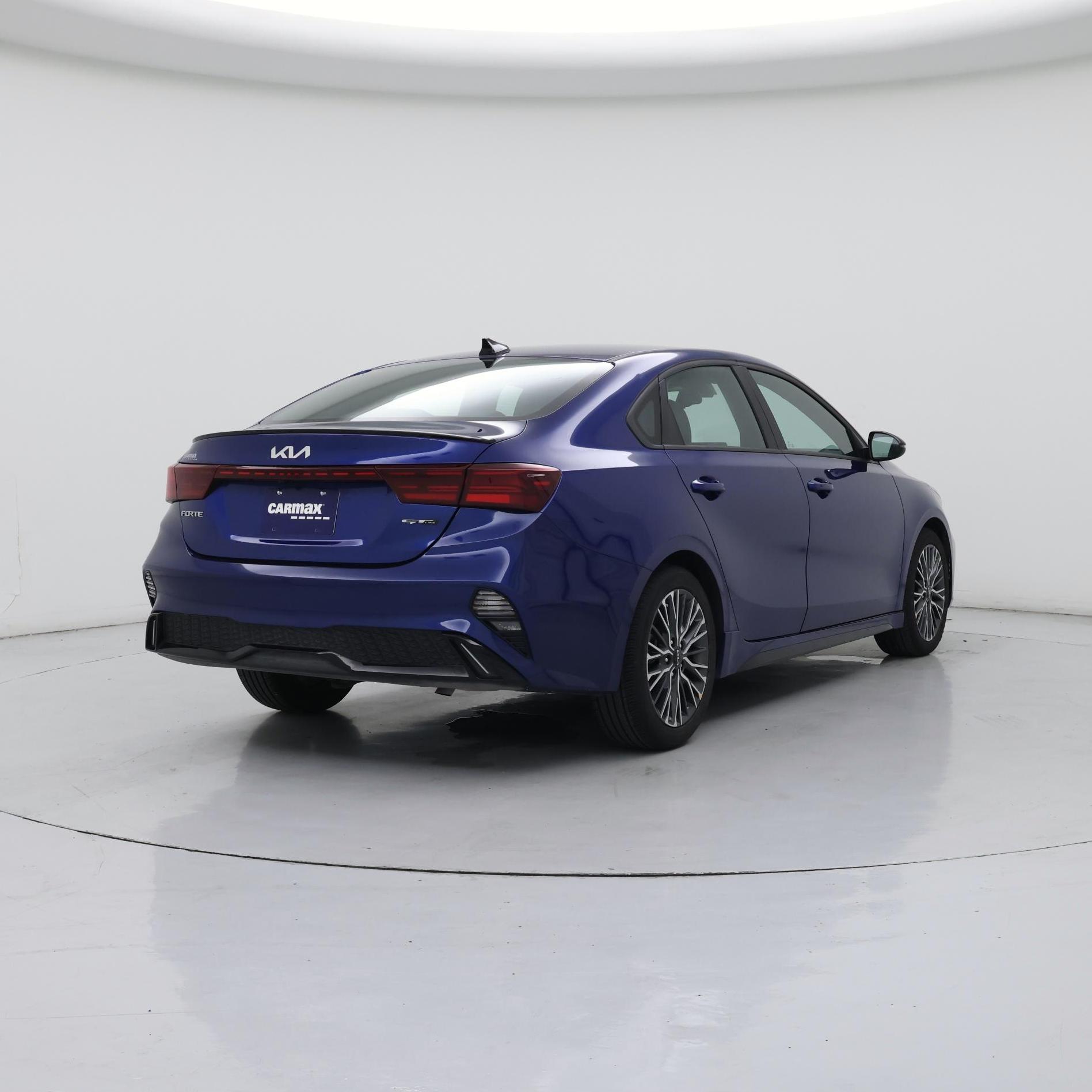 Thumbnail: 2024 Kia Forte - 8