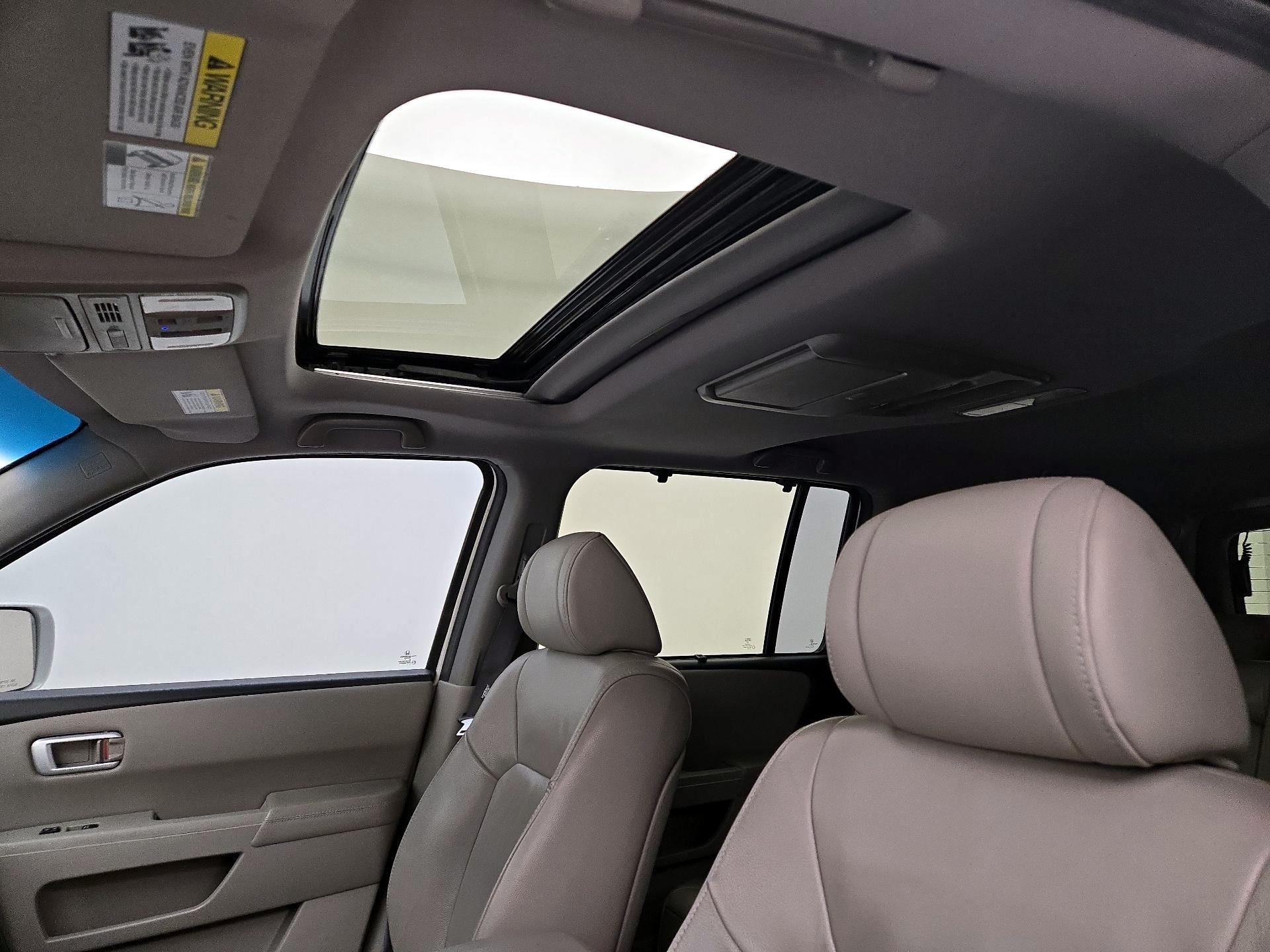 Thumbnail: 2014 Honda Pilot - 20
