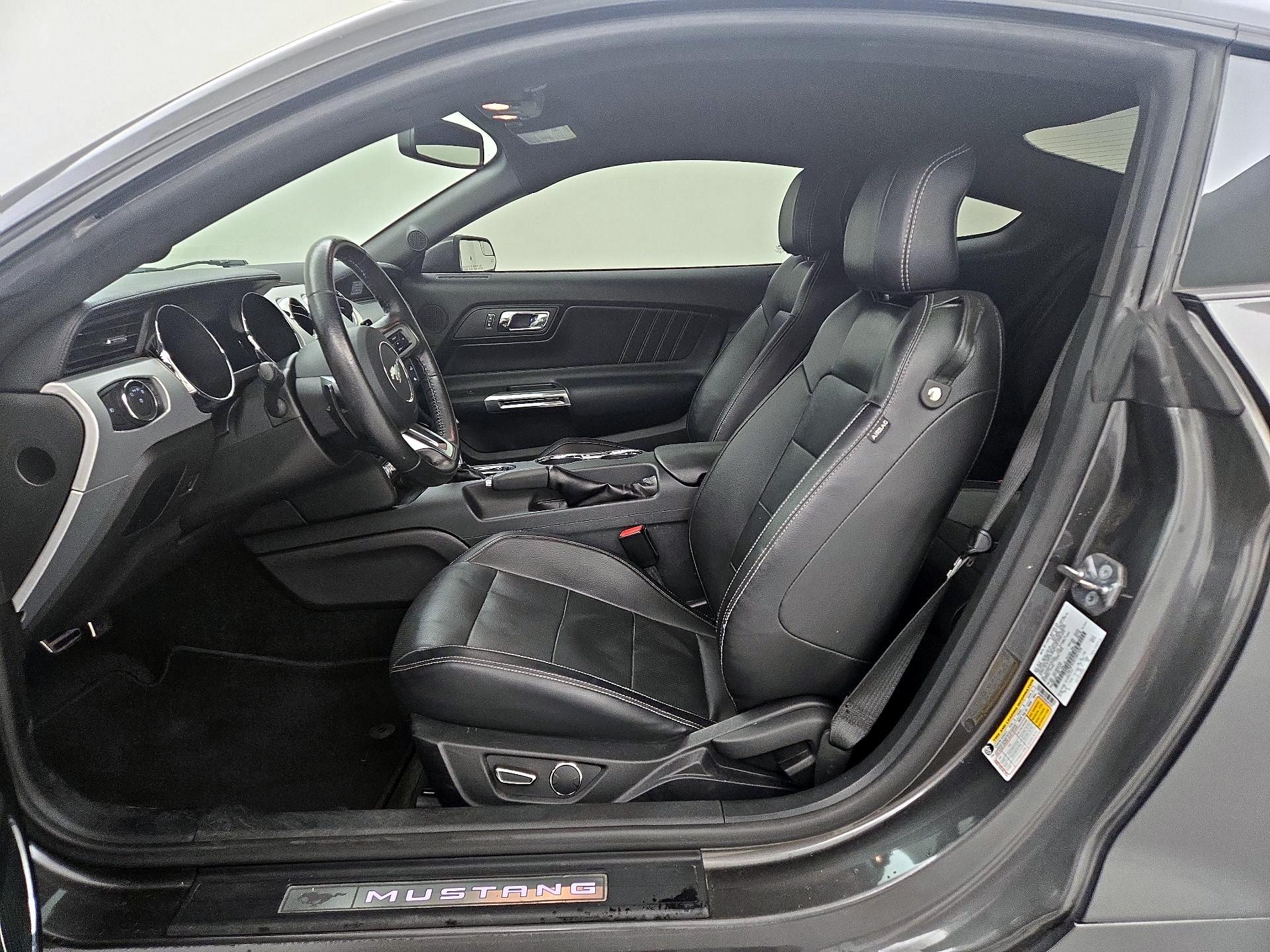 Thumbnail: 2017 Ford Mustang - 11