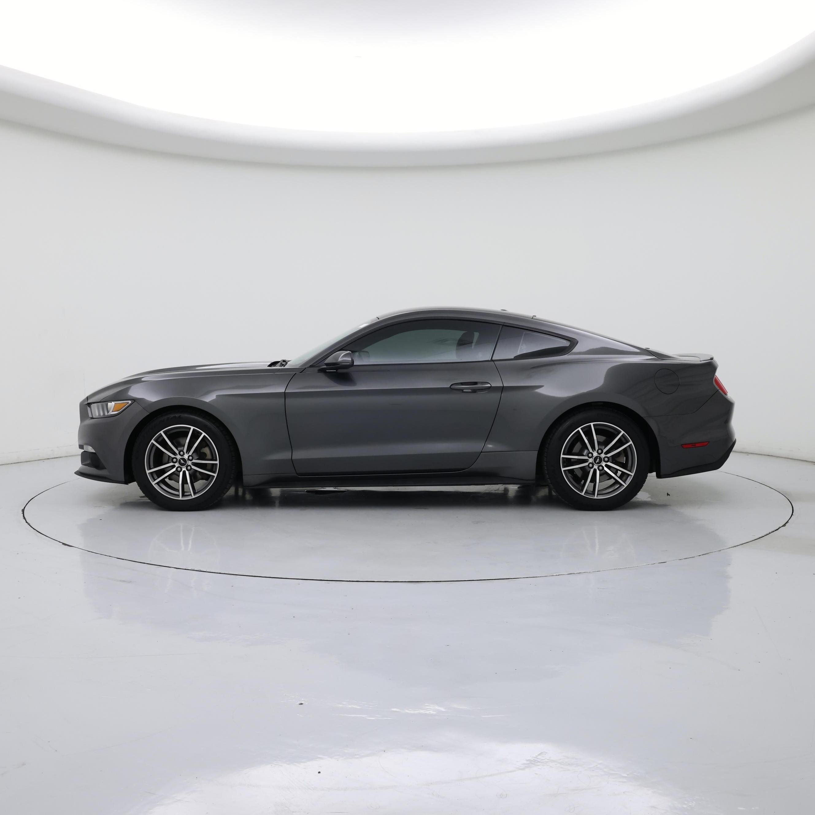 Thumbnail: 2017 Ford Mustang - 3