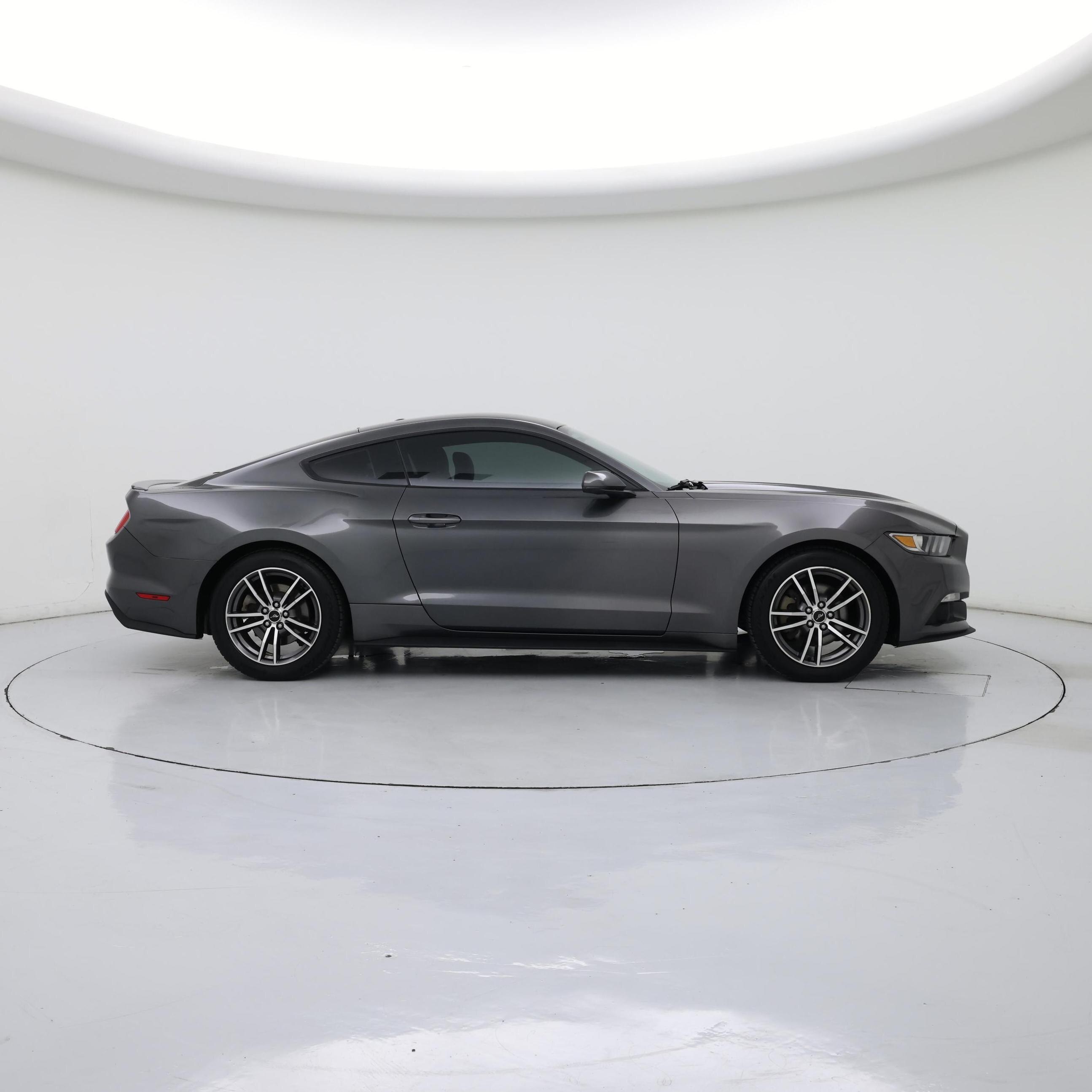 Thumbnail: 2017 Ford Mustang - 7