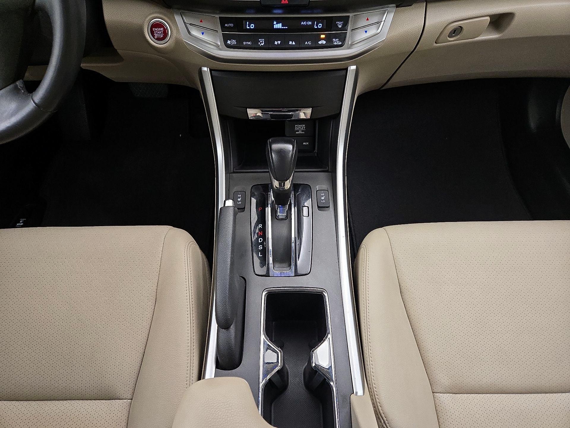 Thumbnail: 2014 Honda Accord - 17