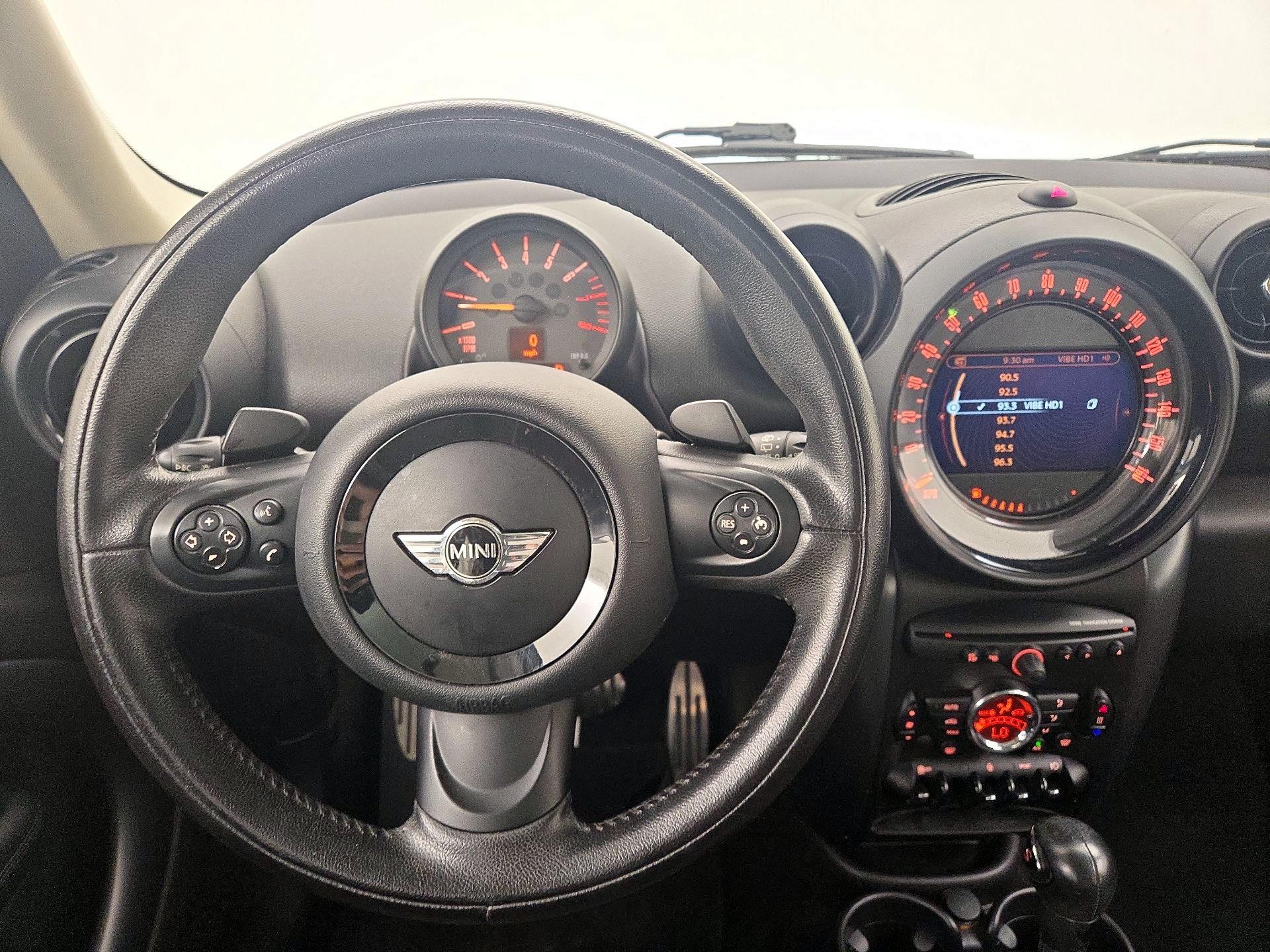 Thumbnail: 2015 MINI Cooper Countryman - 10