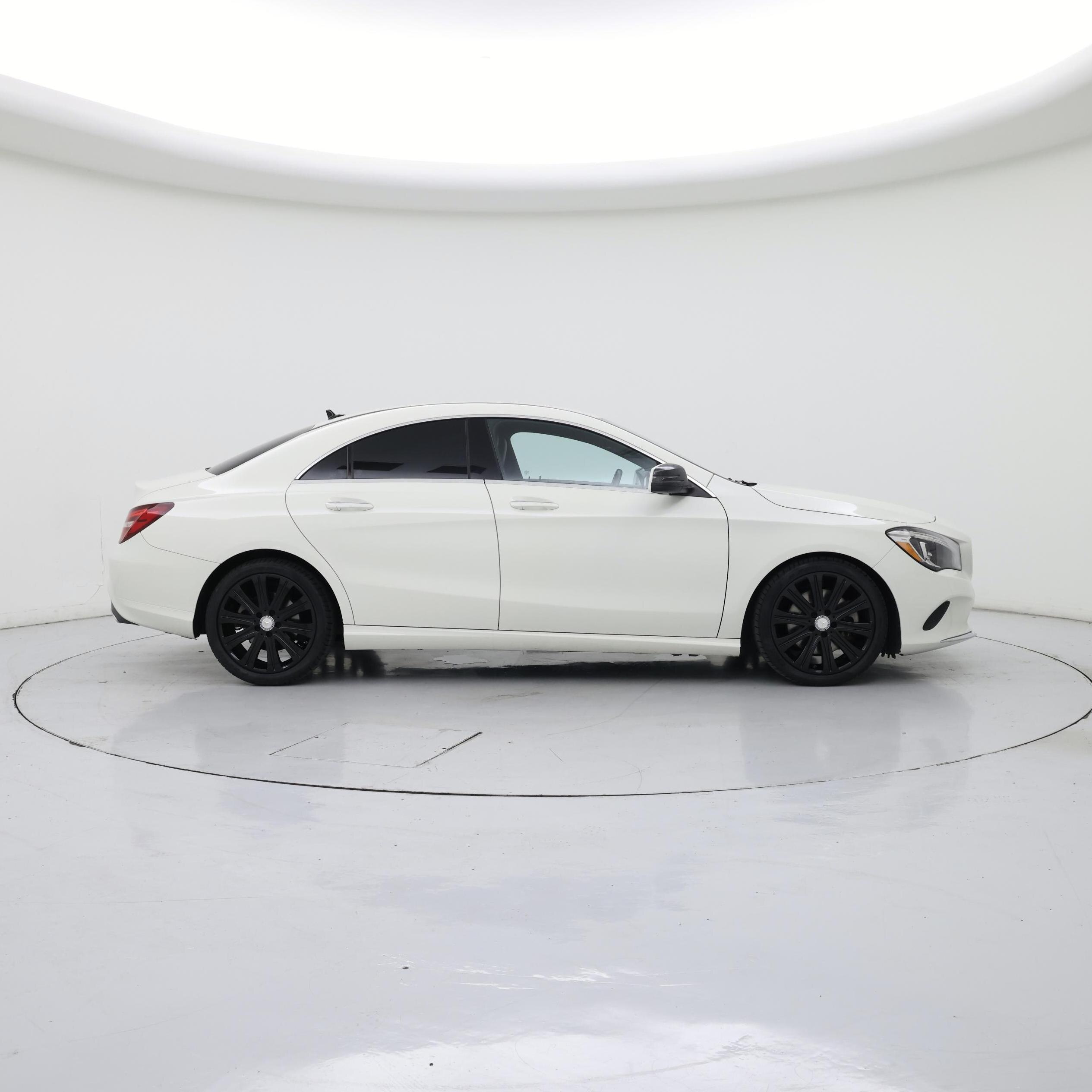 Thumbnail: 2017 Mercedes-Benz CLA - 7