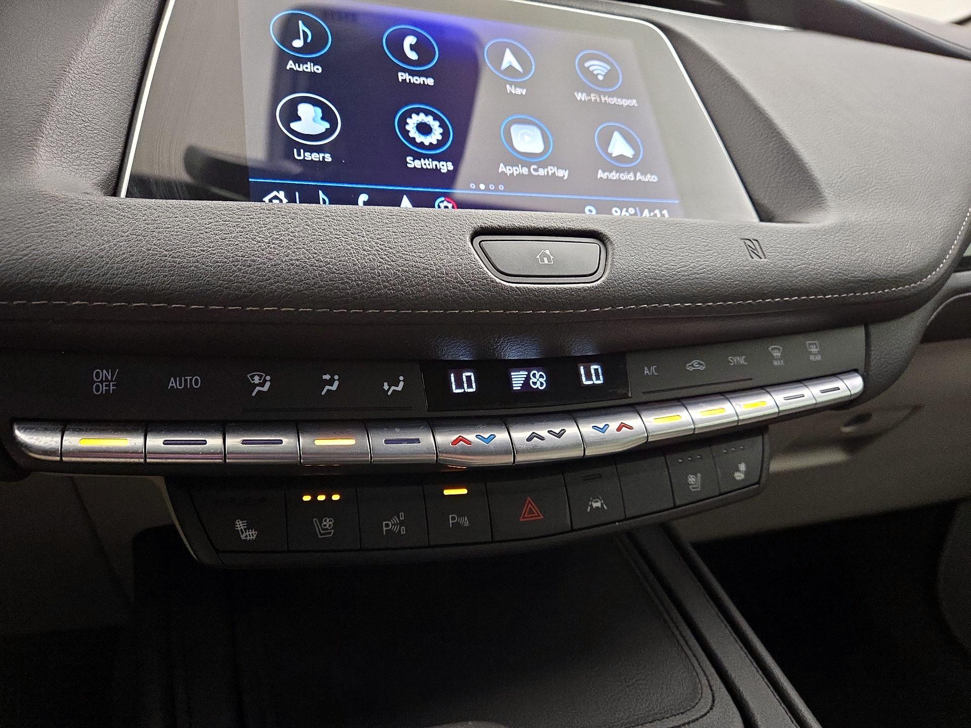 Thumbnail: 2019 Cadillac XT4 - 17