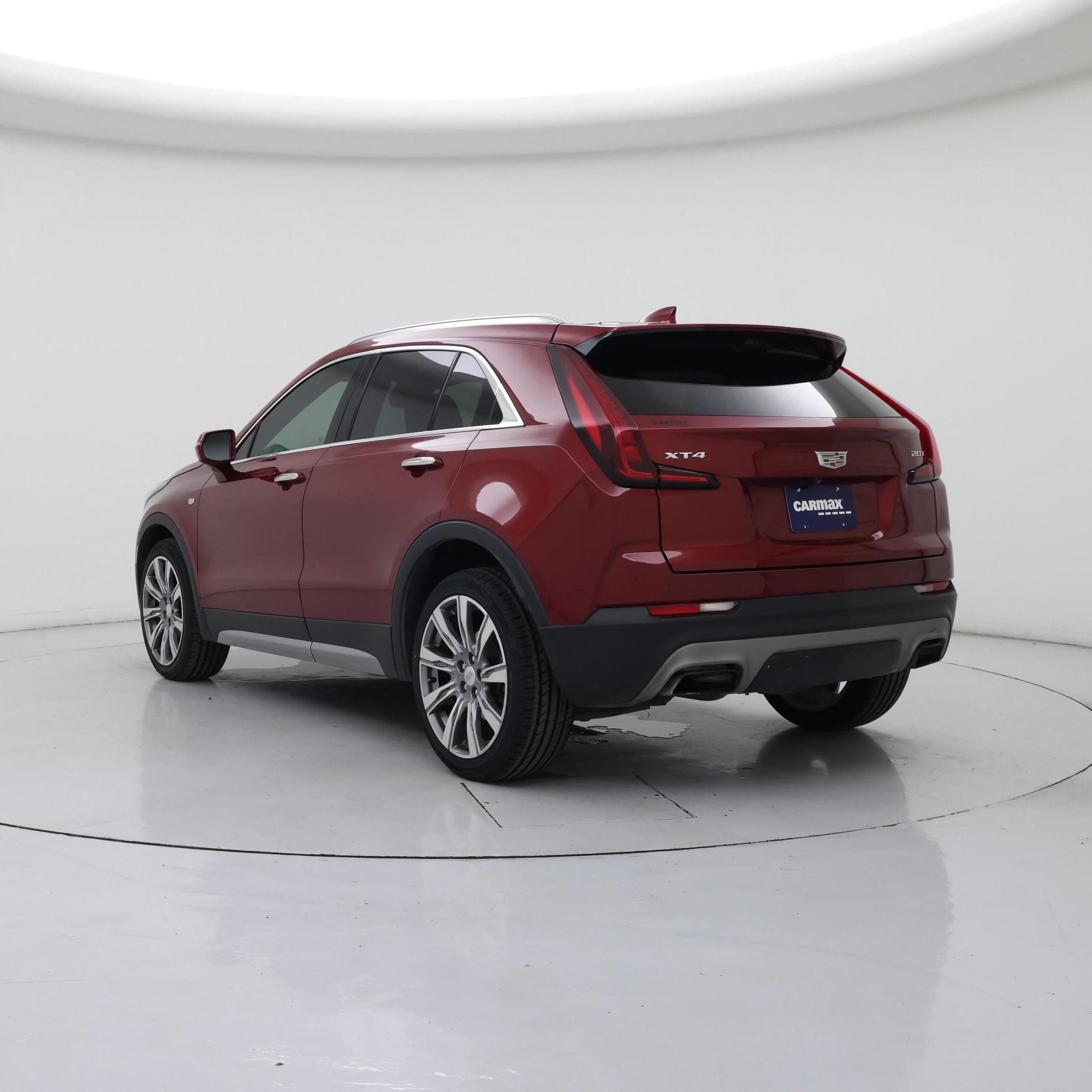 Thumbnail: 2019 Cadillac XT4 - 2