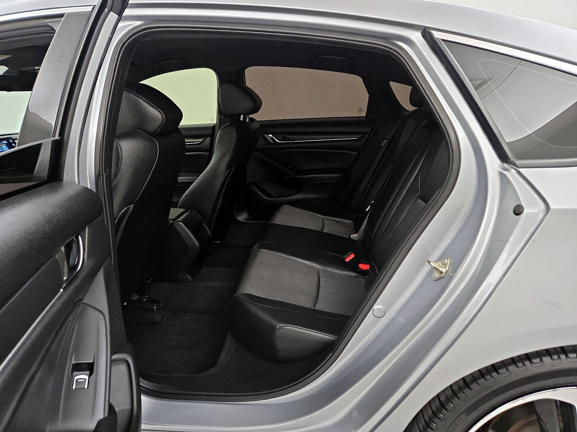Thumbnail: 2019 Honda Accord - 19