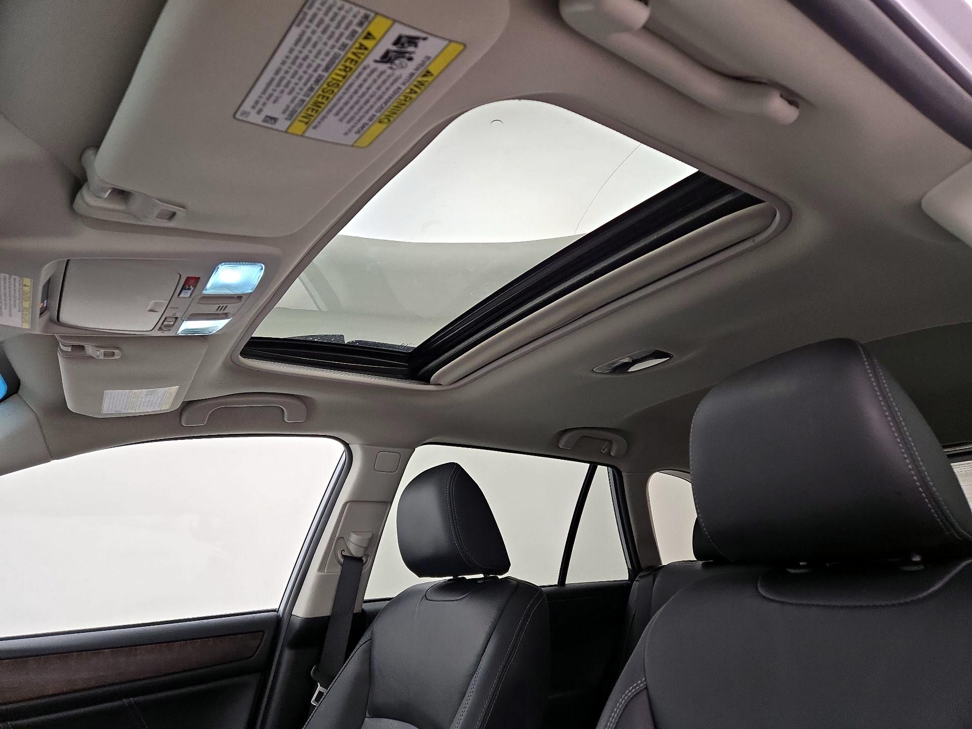 Thumbnail: 2018 Subaru Outback - 20