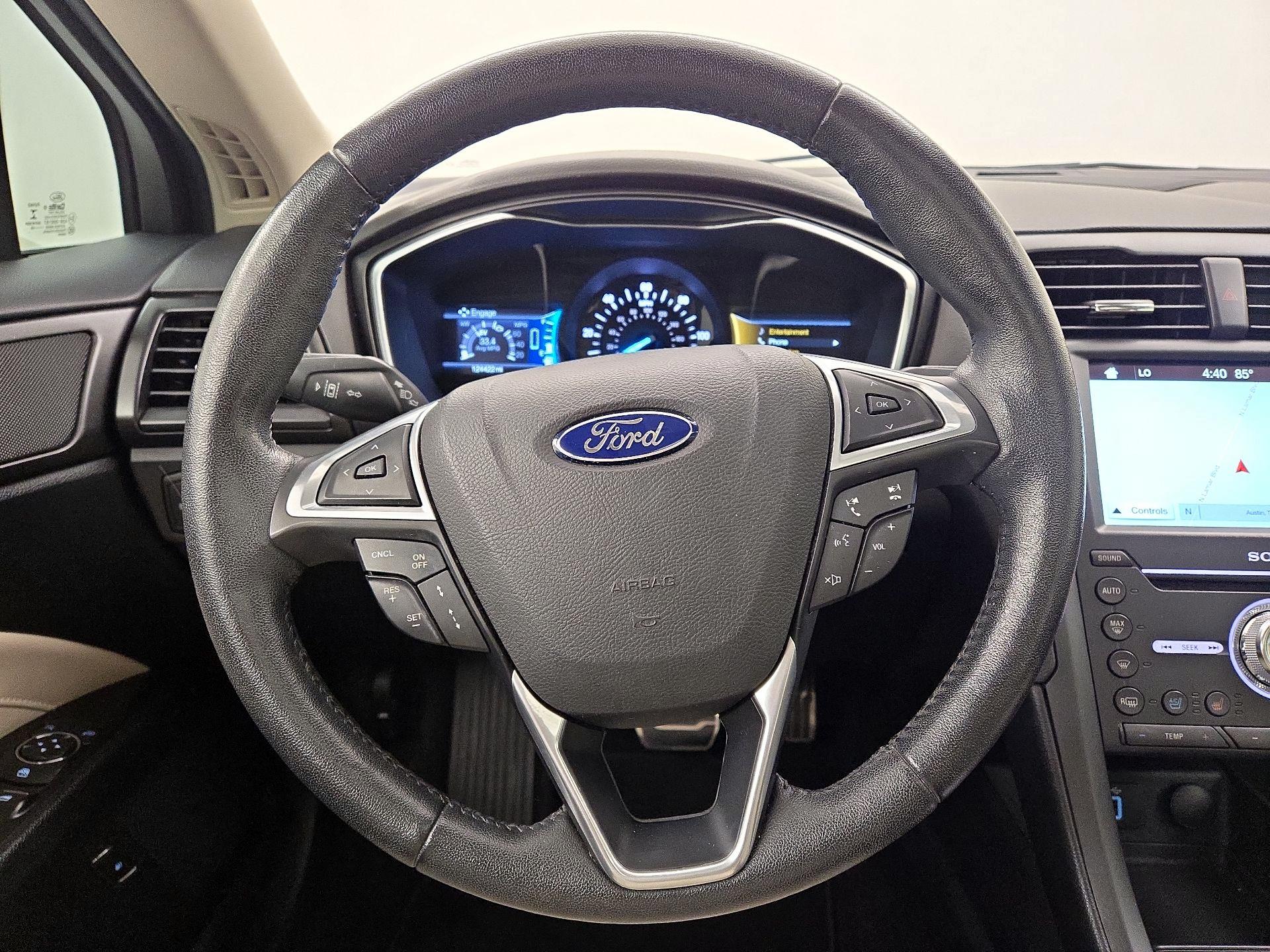 Thumbnail: 2017 Ford Fusion - 10