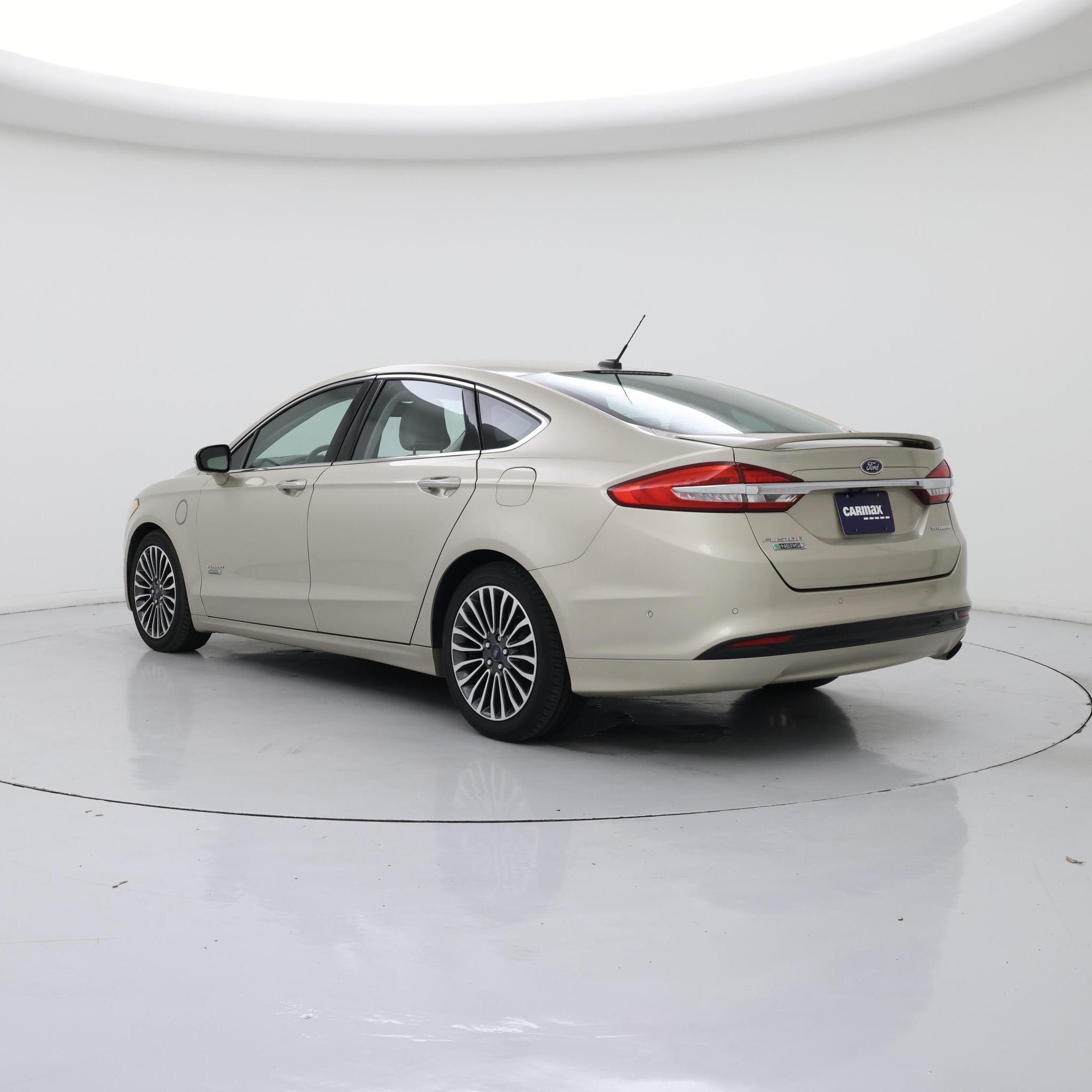 Thumbnail: 2017 Ford Fusion - 2