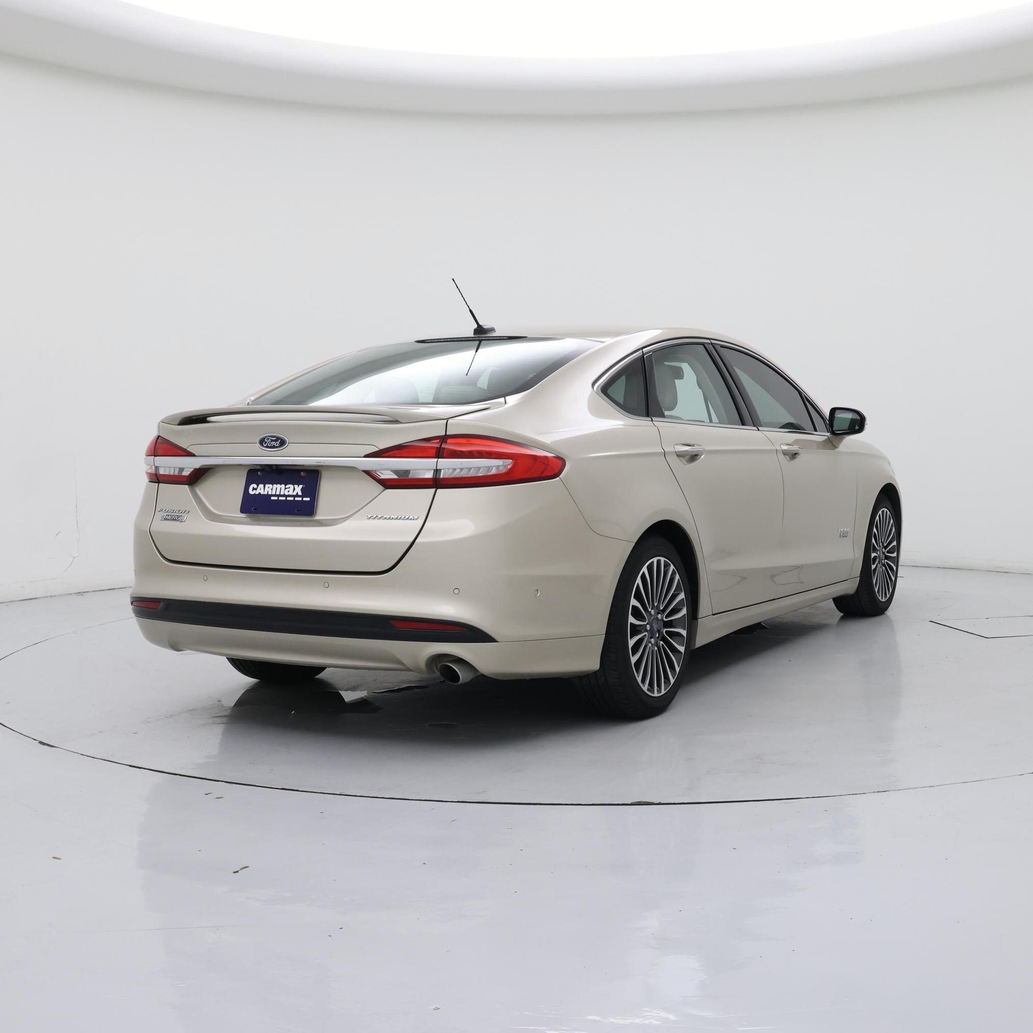 Thumbnail: 2017 Ford Fusion - 8