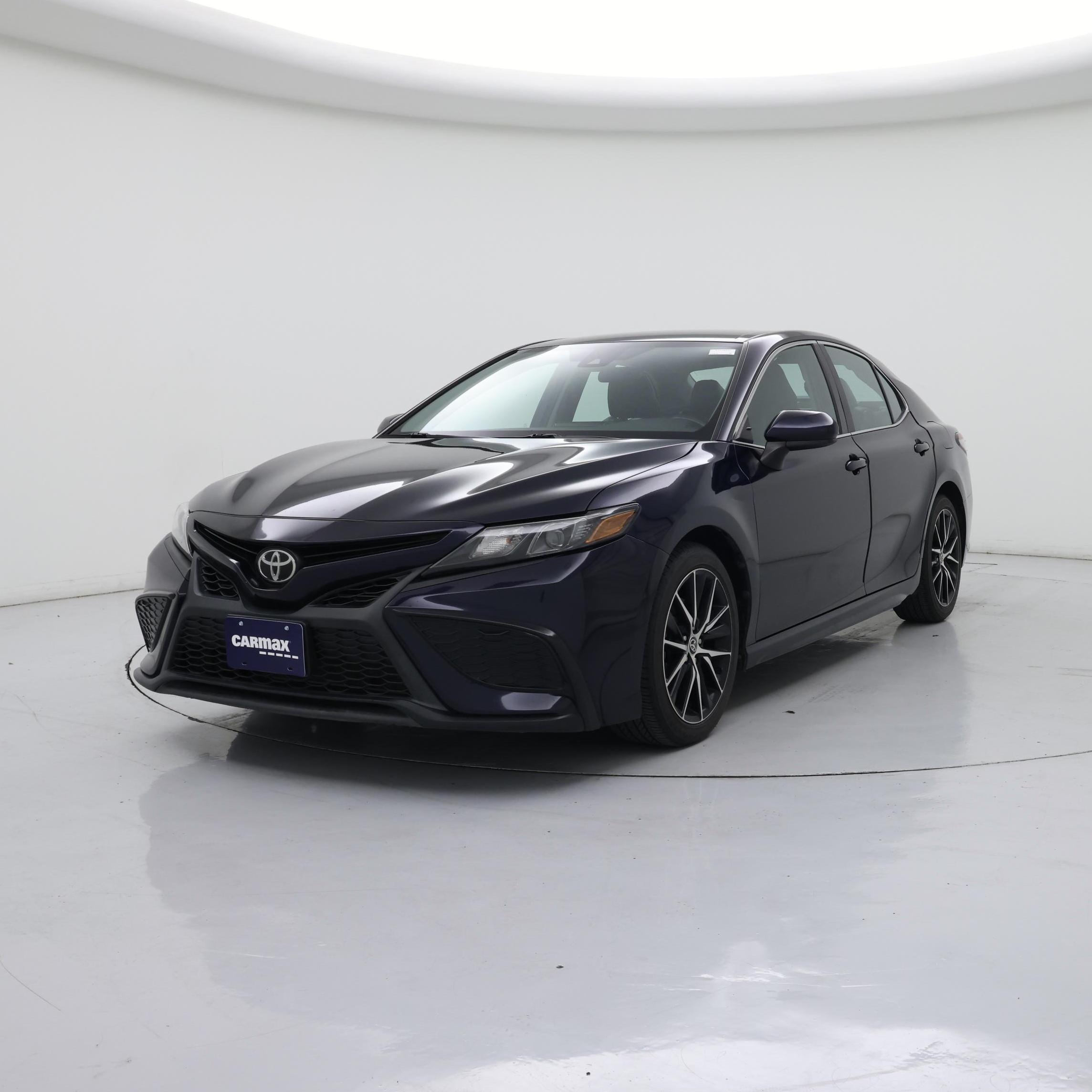 Thumbnail: 2021 Toyota Camry - 4