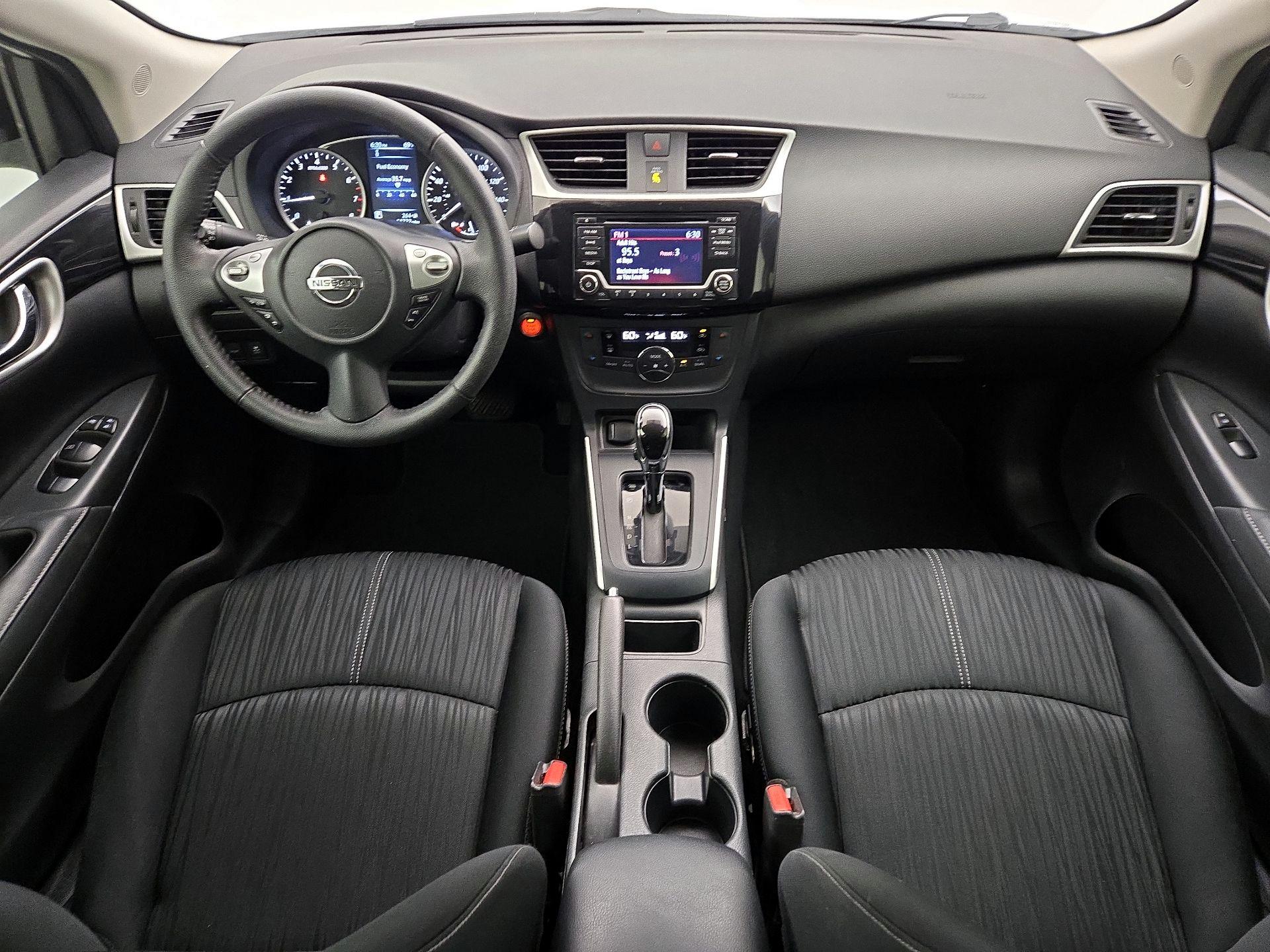 Thumbnail: 2018 Nissan Sentra - 9