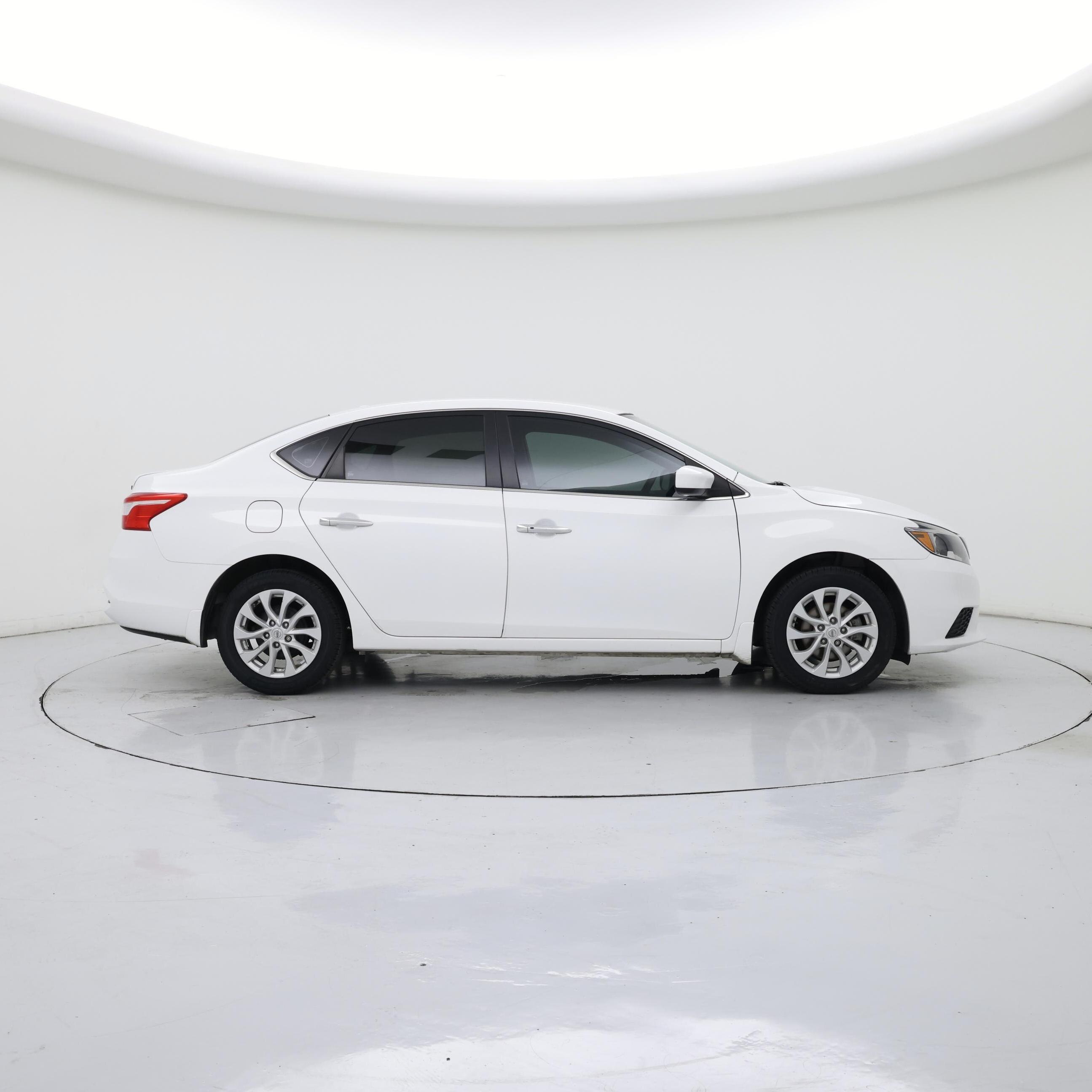 Thumbnail: 2018 Nissan Sentra - 7