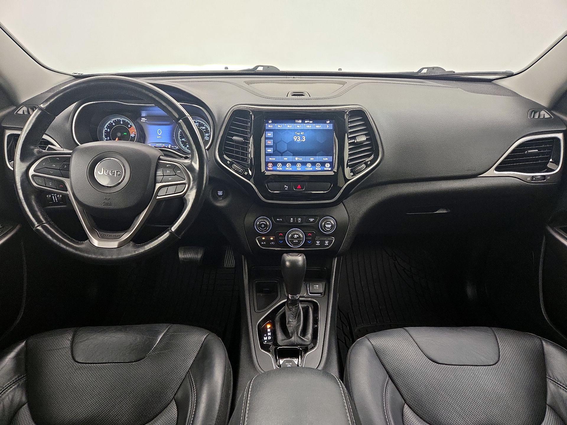 Thumbnail: 2020 Jeep Cherokee - 9