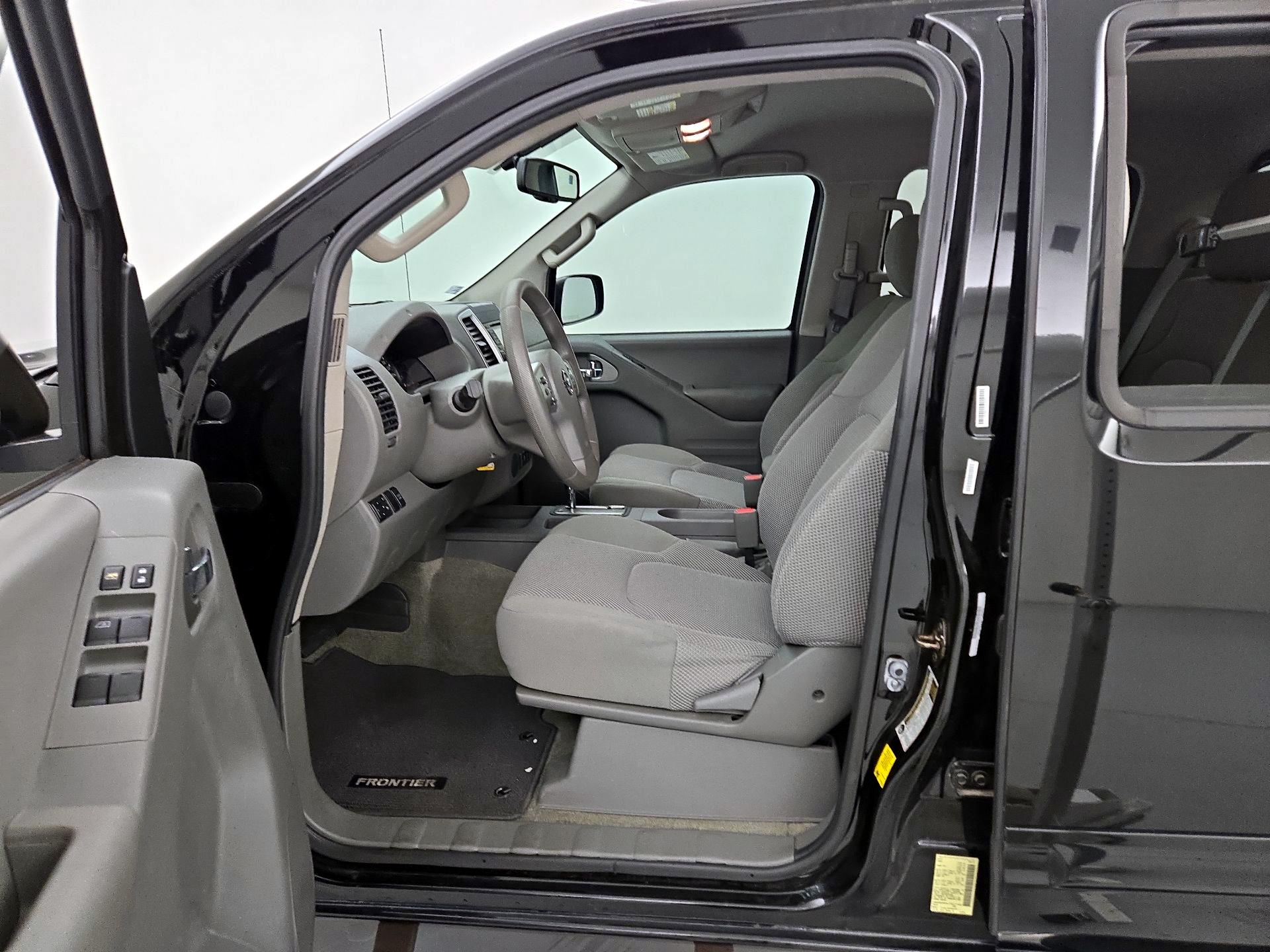 Thumbnail: 2015 Nissan Frontier - 11