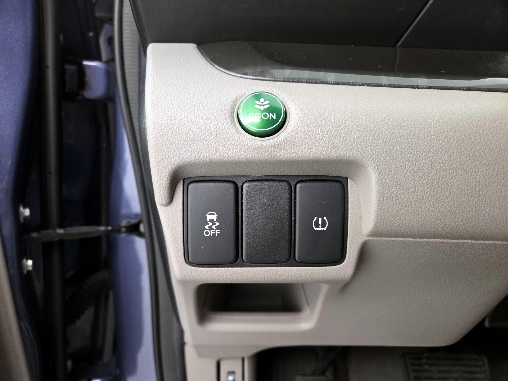 Thumbnail: 2014 Honda CR-V - 13