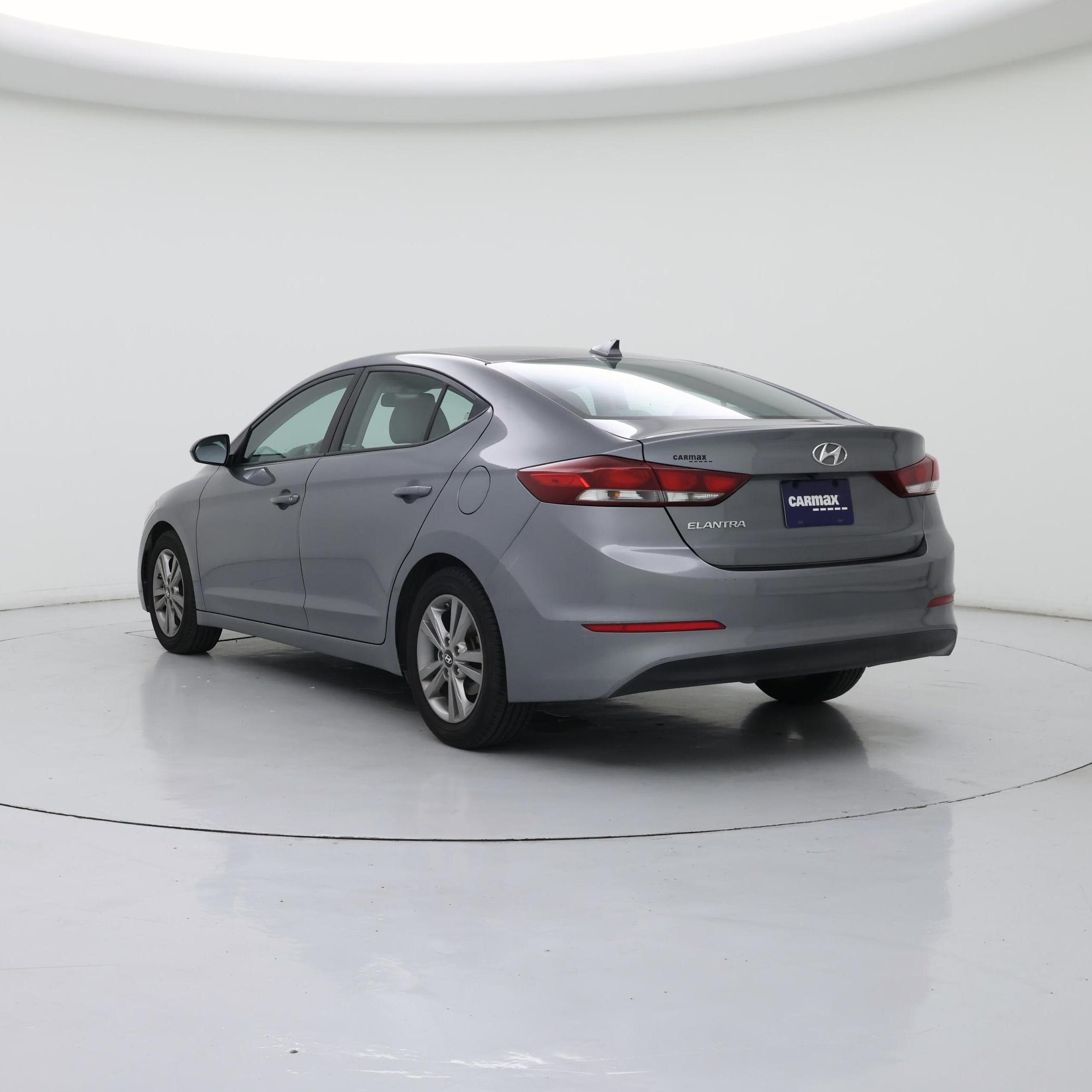 Thumbnail: 2018 Hyundai Elantra - 2