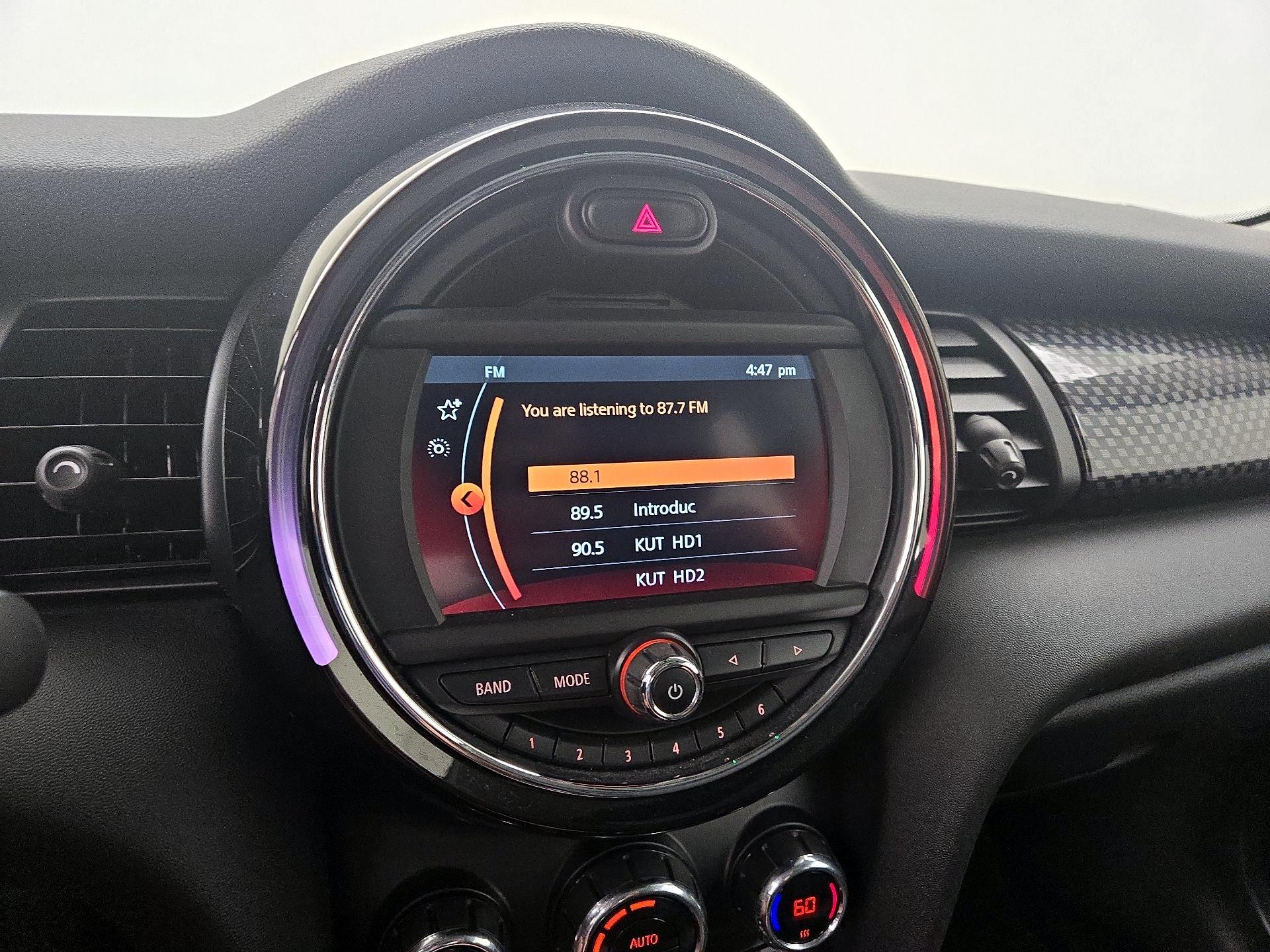 Thumbnail: 2019 MINI Cooper Hardtop - 15