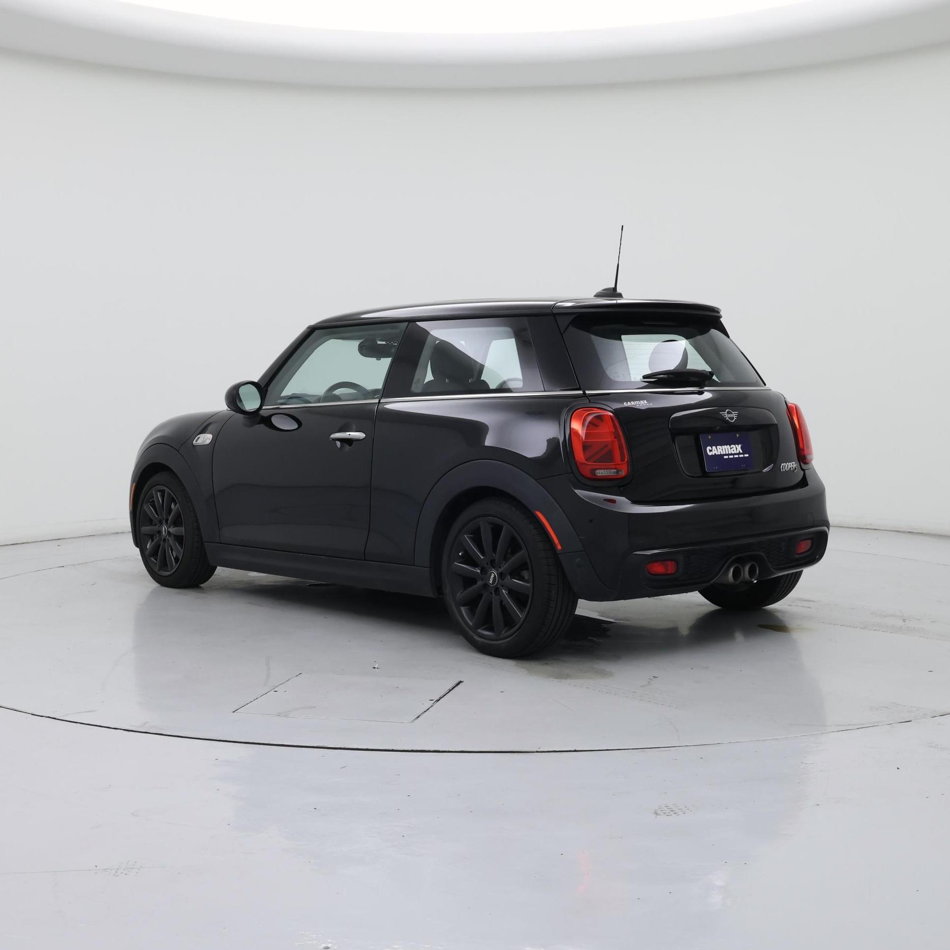 Thumbnail: 2019 MINI Cooper Hardtop - 2