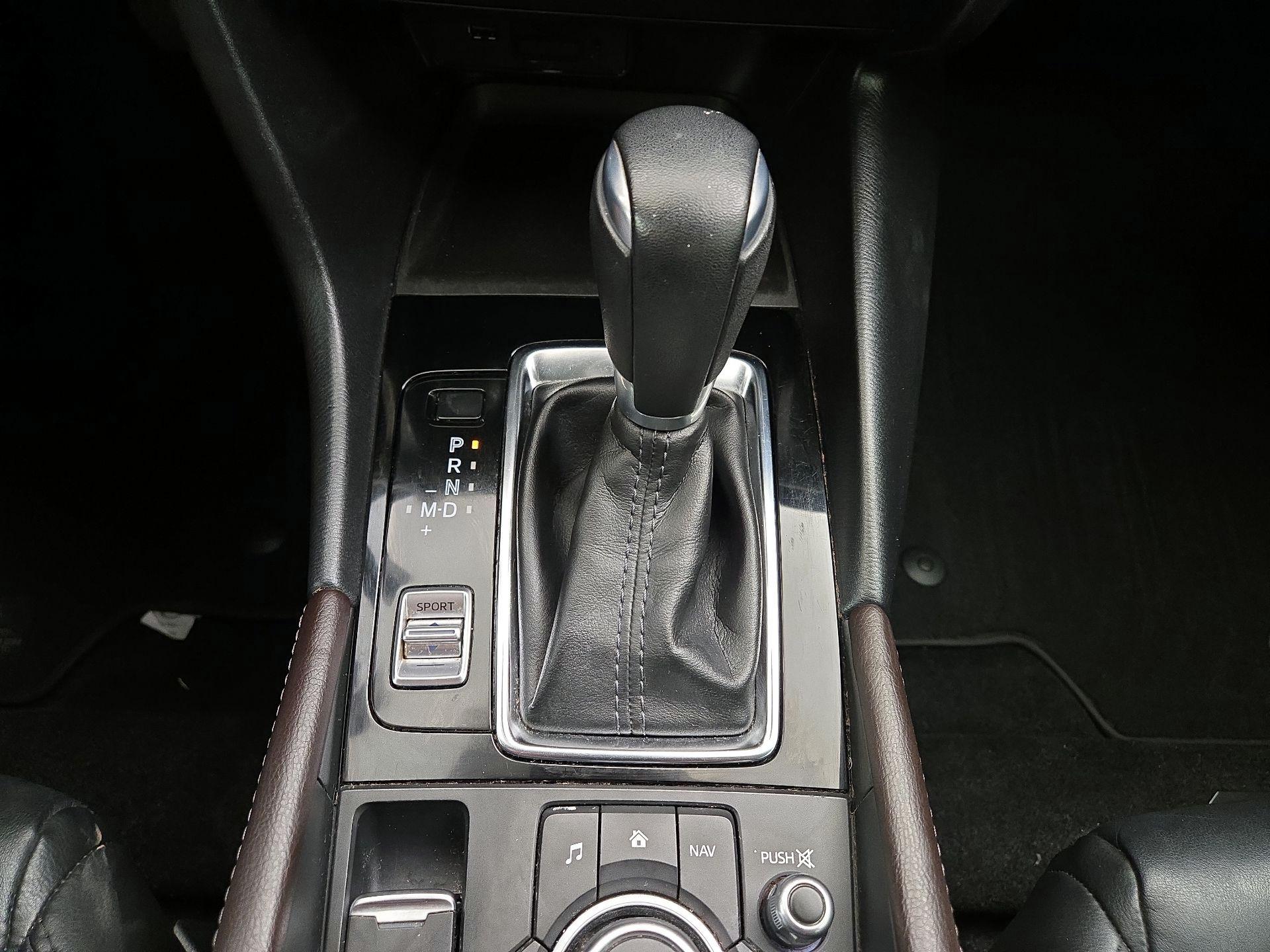 Thumbnail: 2017 Mazda Mazda3 - 17