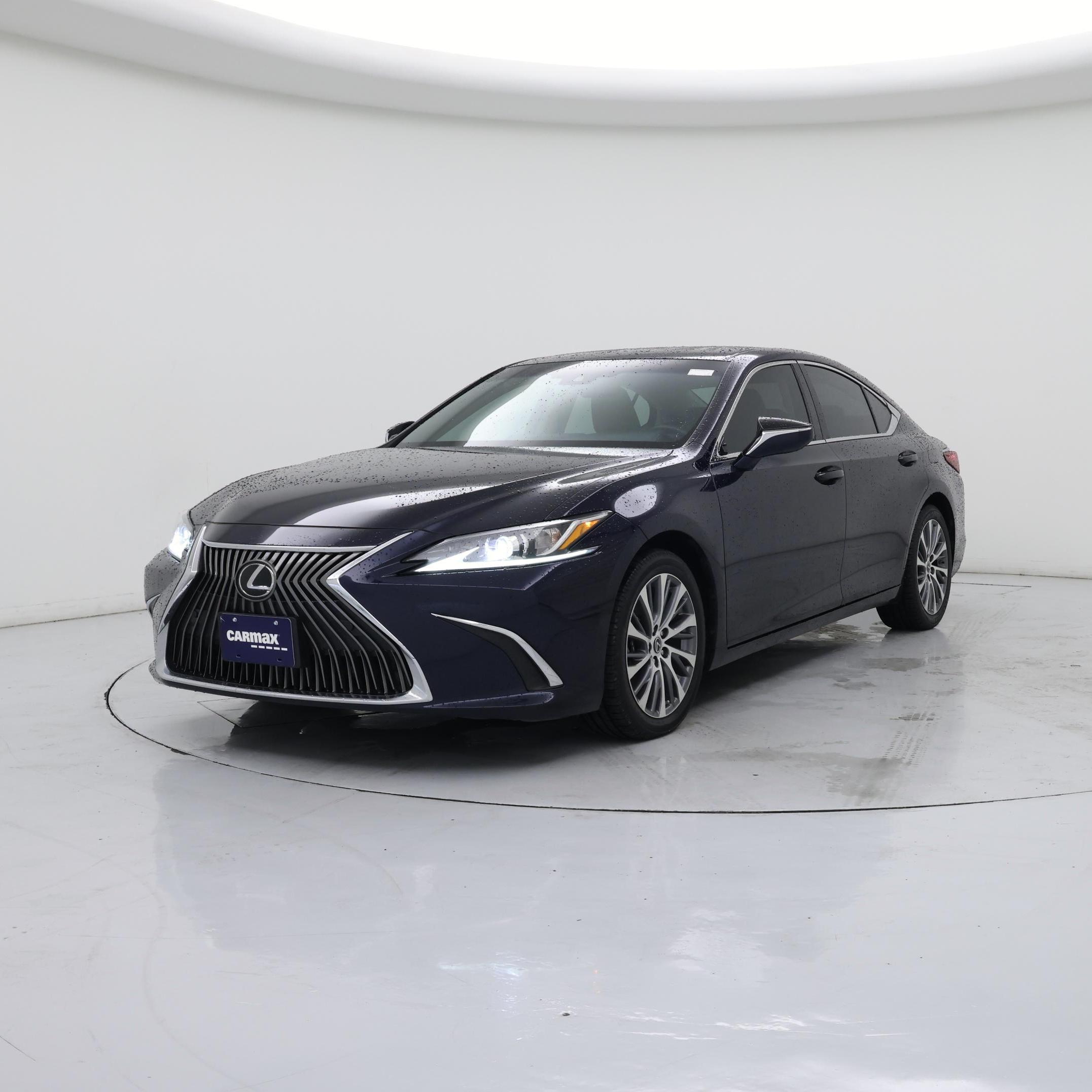 Thumbnail: 2019 Lexus ES - 4