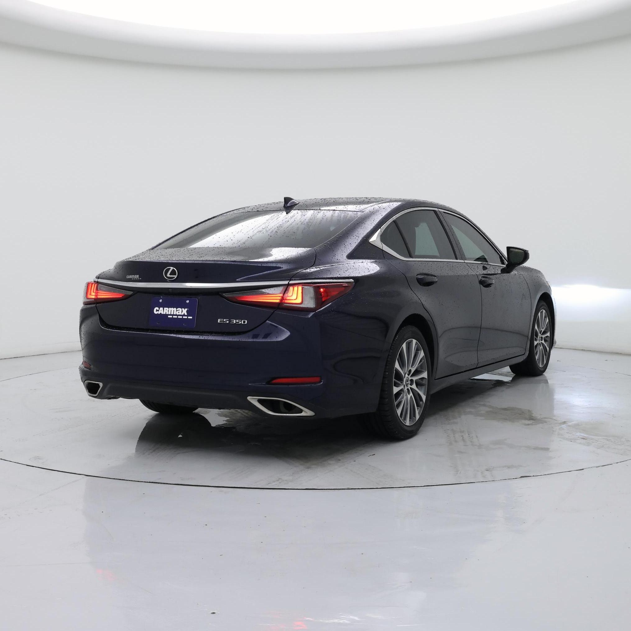 Thumbnail: 2019 Lexus ES - 8
