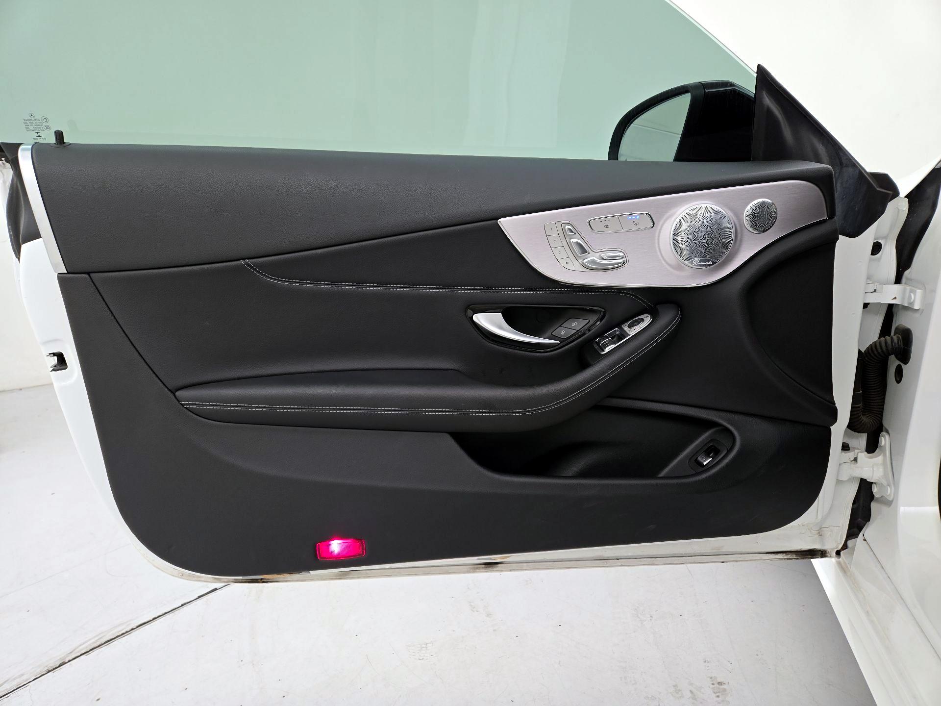 Thumbnail: 2021 Mercedes-Benz C-Class - 12