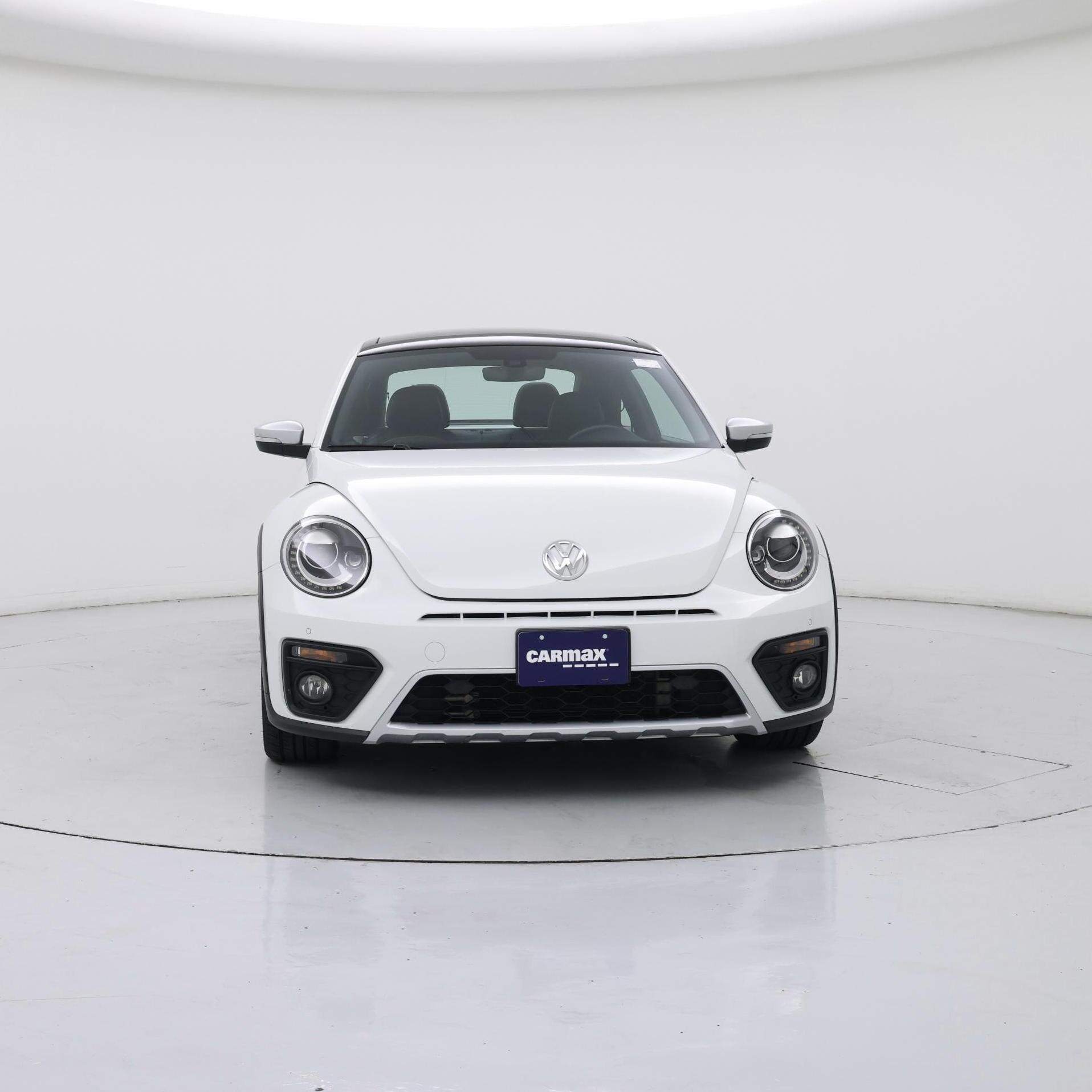 Thumbnail: 2018 Volkswagen Beetle - 5