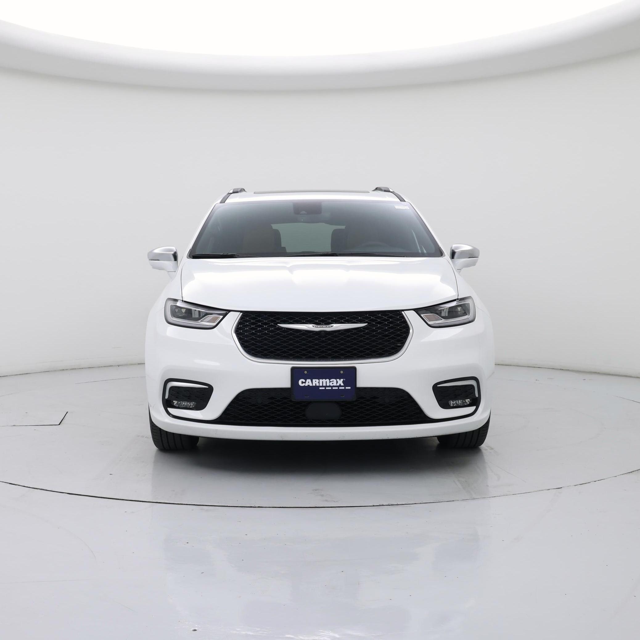 Thumbnail: 2024 Chrysler Pacifica - 5