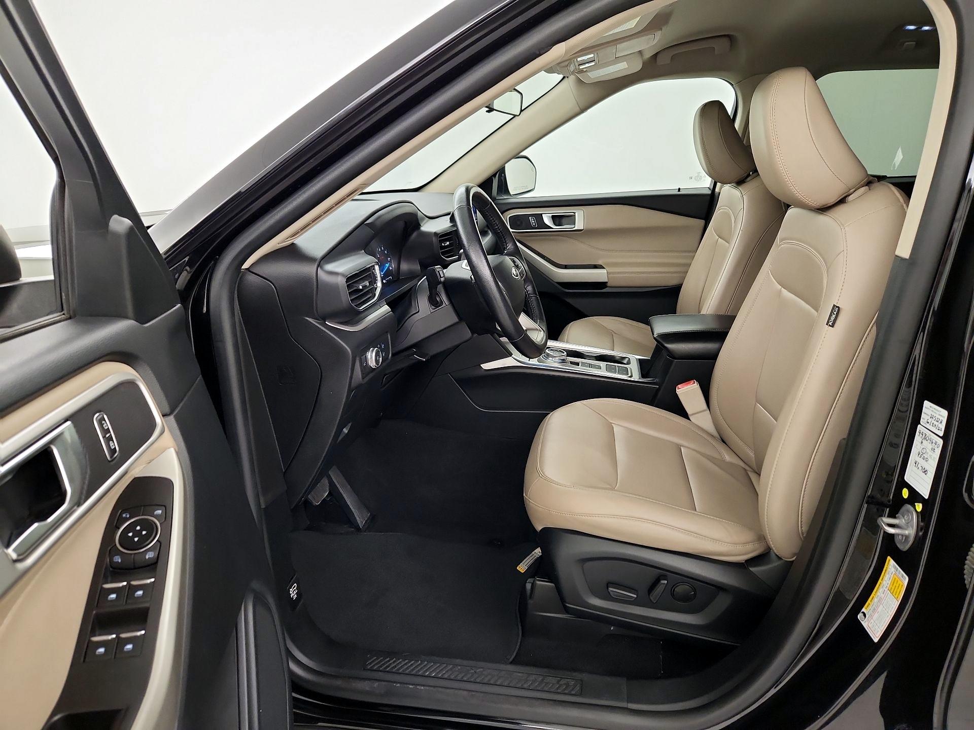 Thumbnail: 2022 Ford Explorer - 11