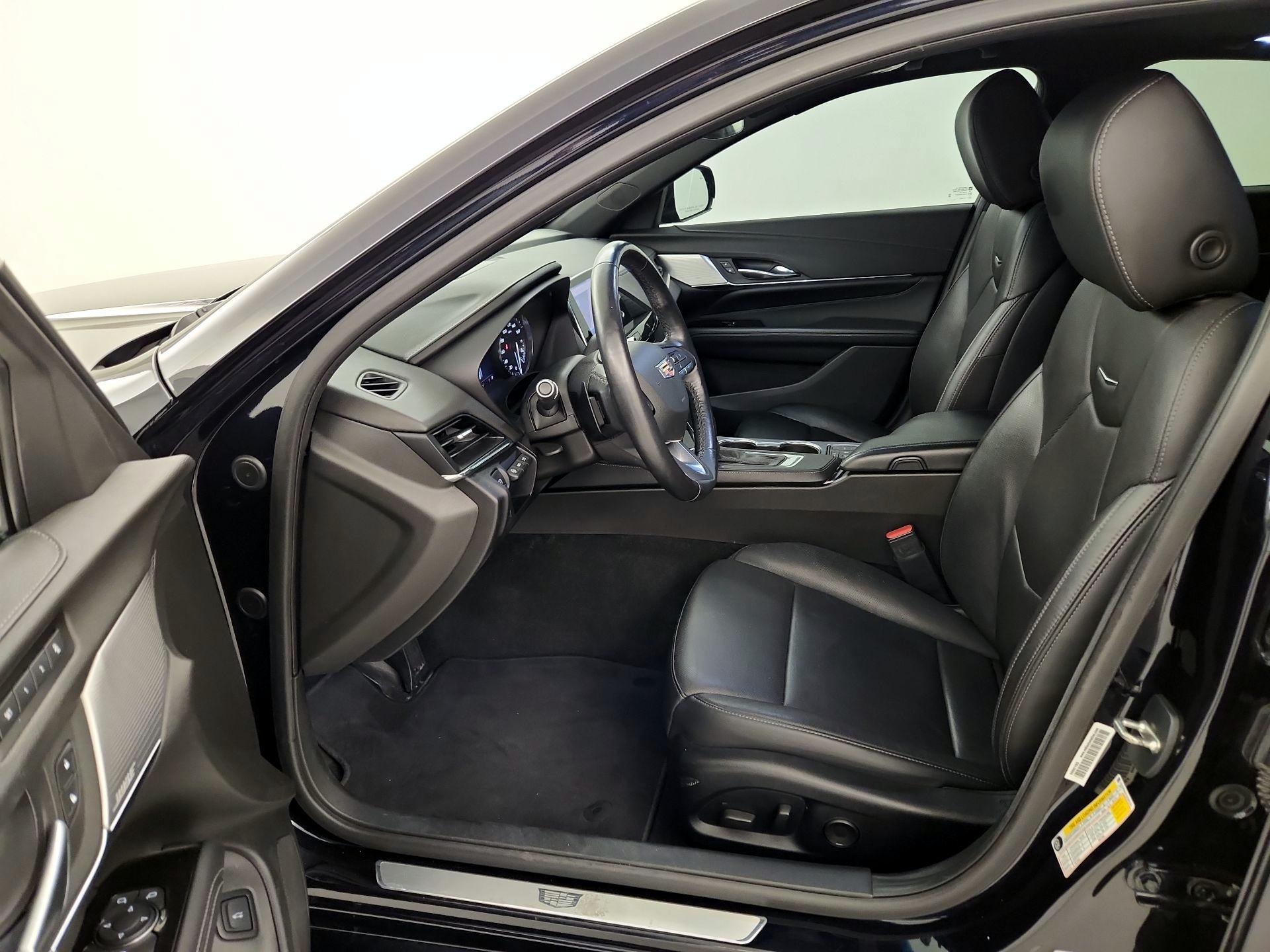 Thumbnail: 2020 Cadillac CT4 - 11