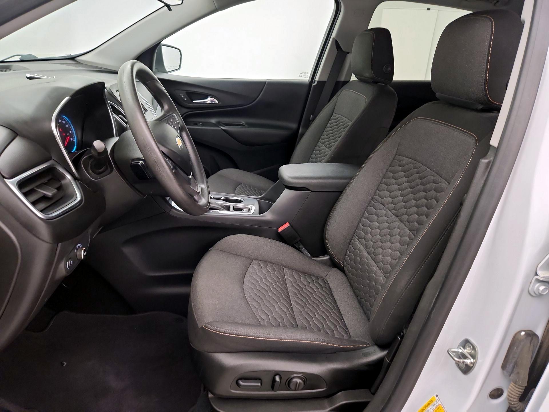 Thumbnail: 2021 Chevrolet Equinox - 11