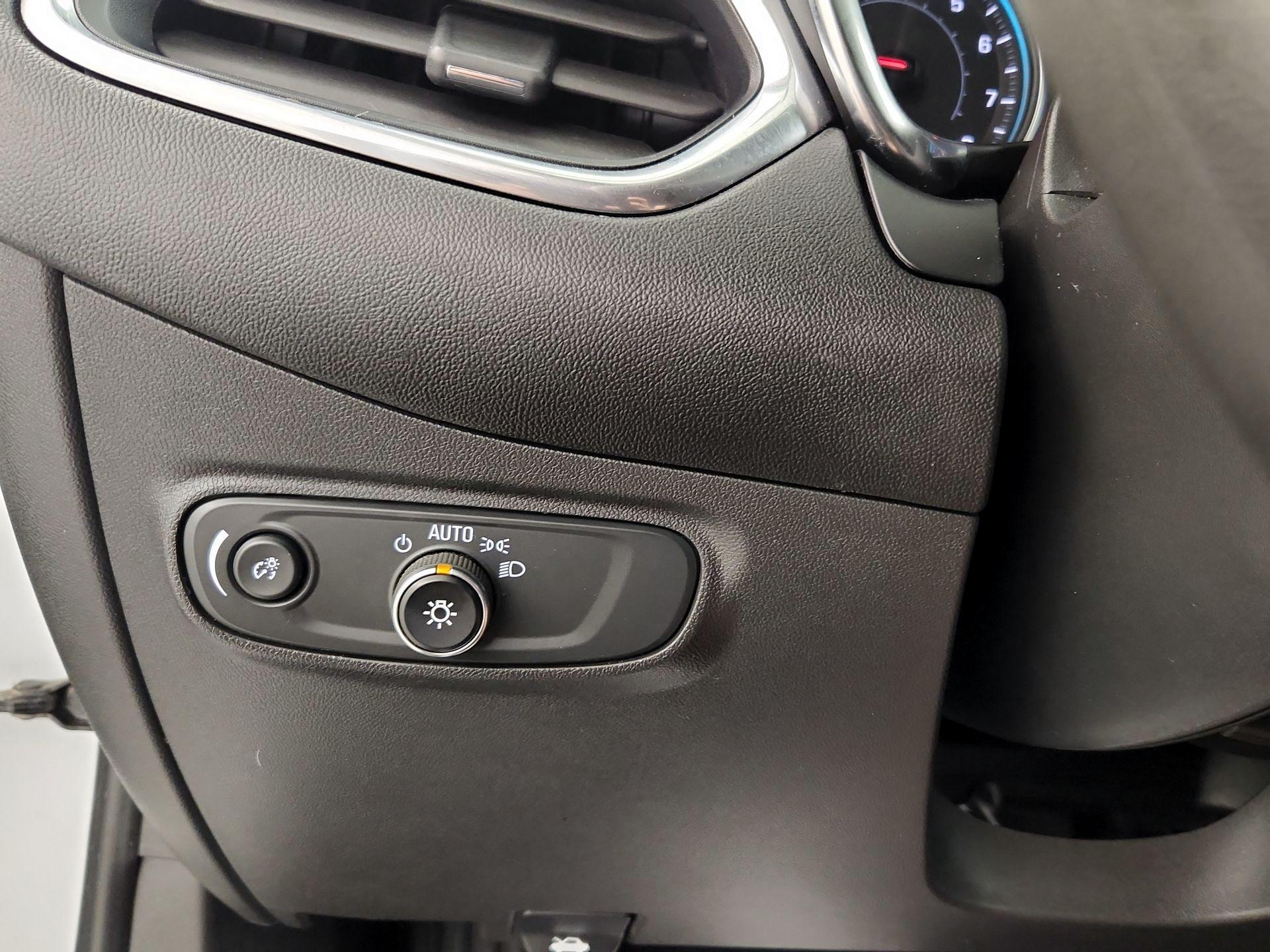 Thumbnail: 2021 Chevrolet Equinox - 13