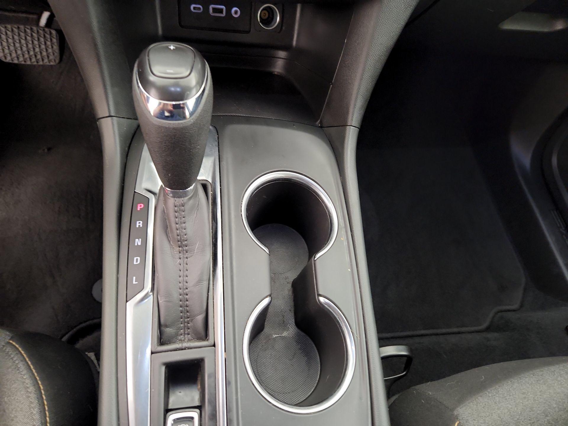 Thumbnail: 2021 Chevrolet Equinox - 17