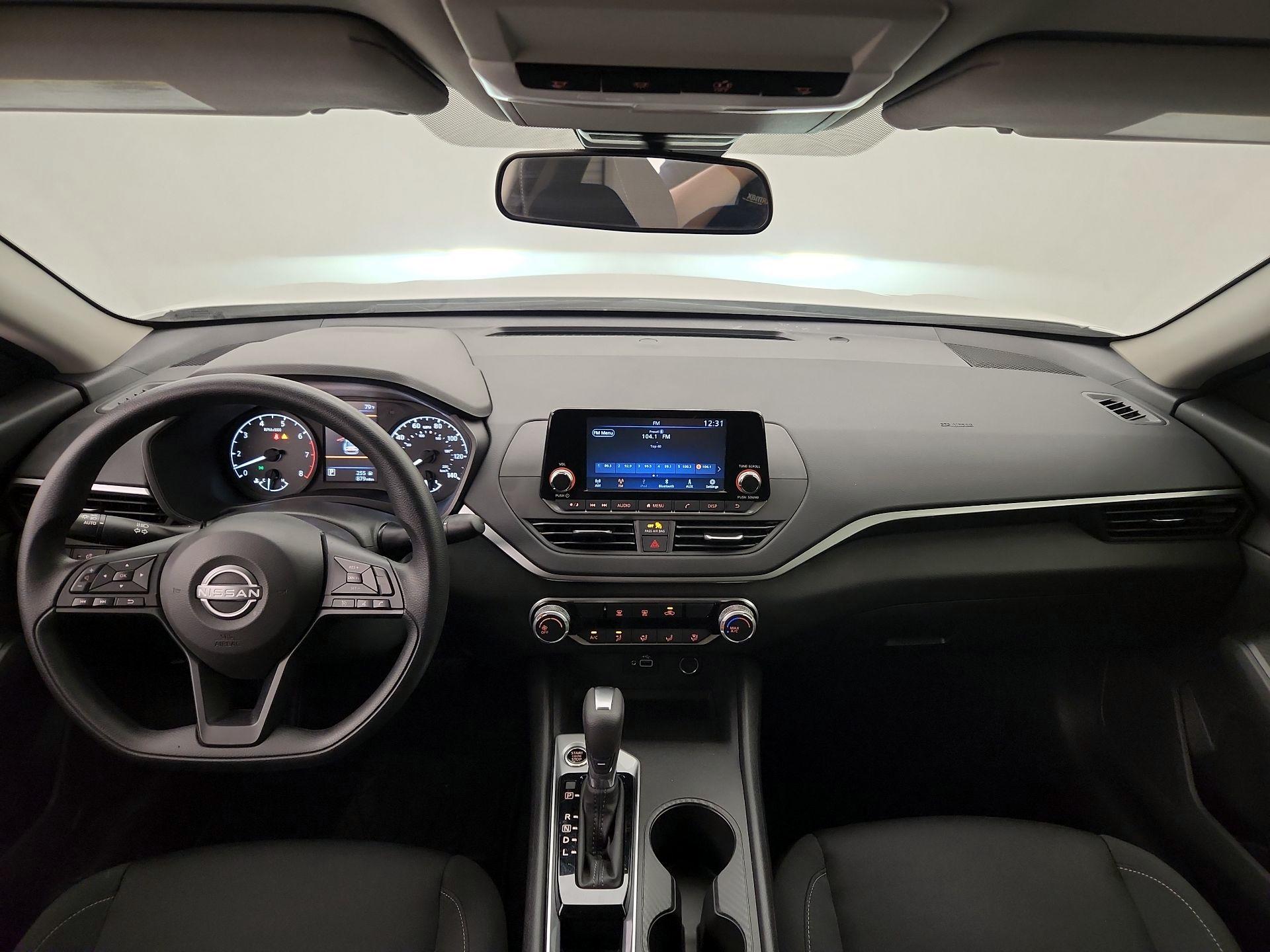 Thumbnail: 2024 Nissan Altima - 9