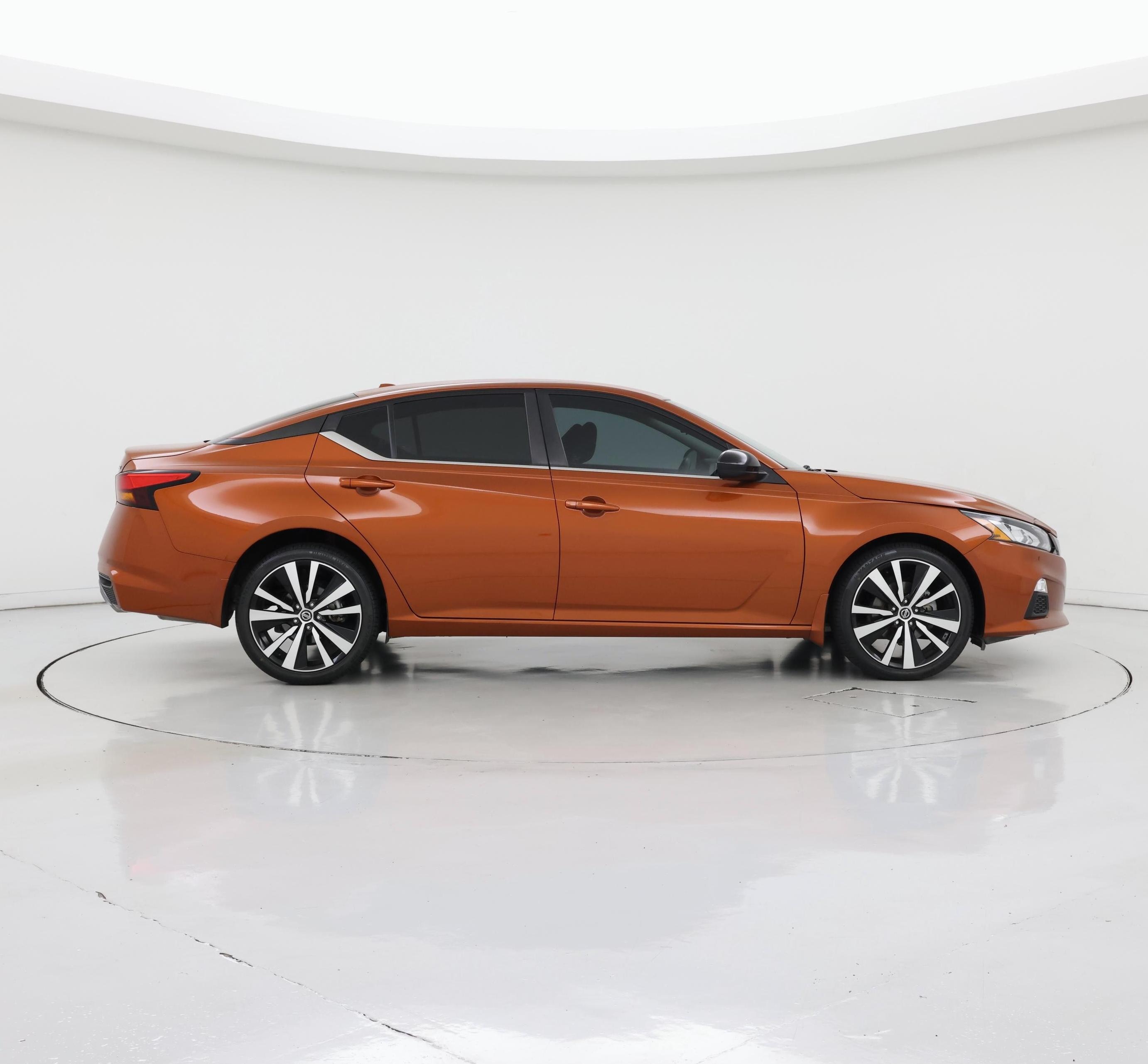 Thumbnail: 2021 Nissan Altima - 7