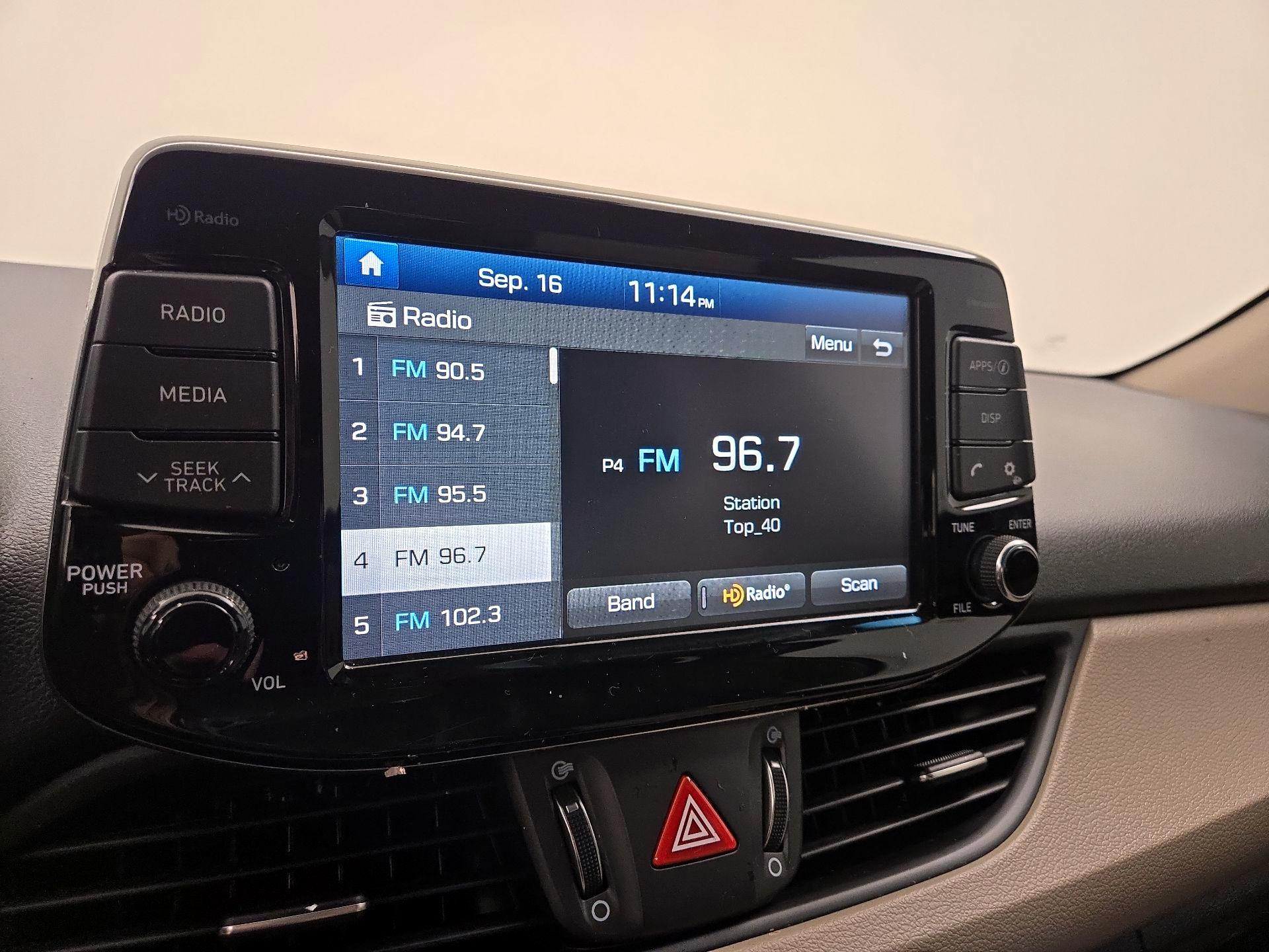 Thumbnail: 2019 Hyundai Elantra - 15